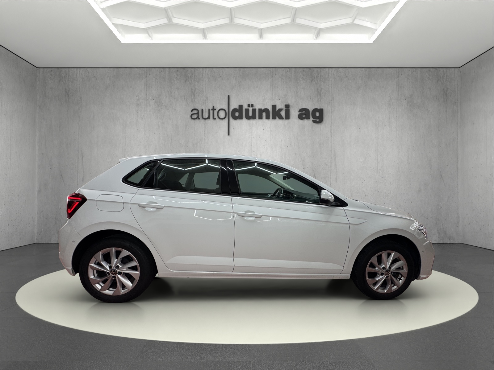 VW Polo 1.0 TSI Style DSG-image-4