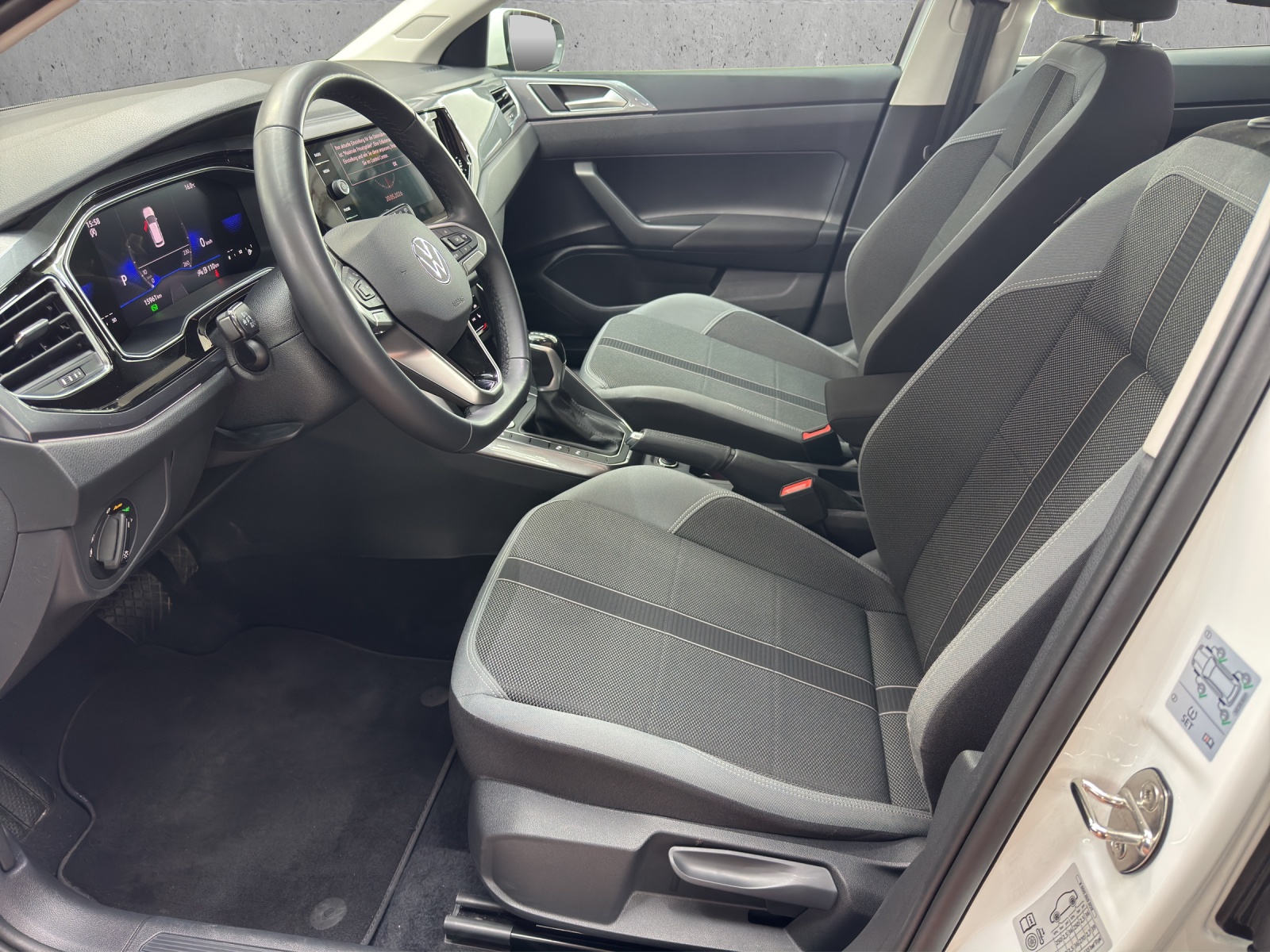 VW Polo 1.0 TSI Style DSG-image-5