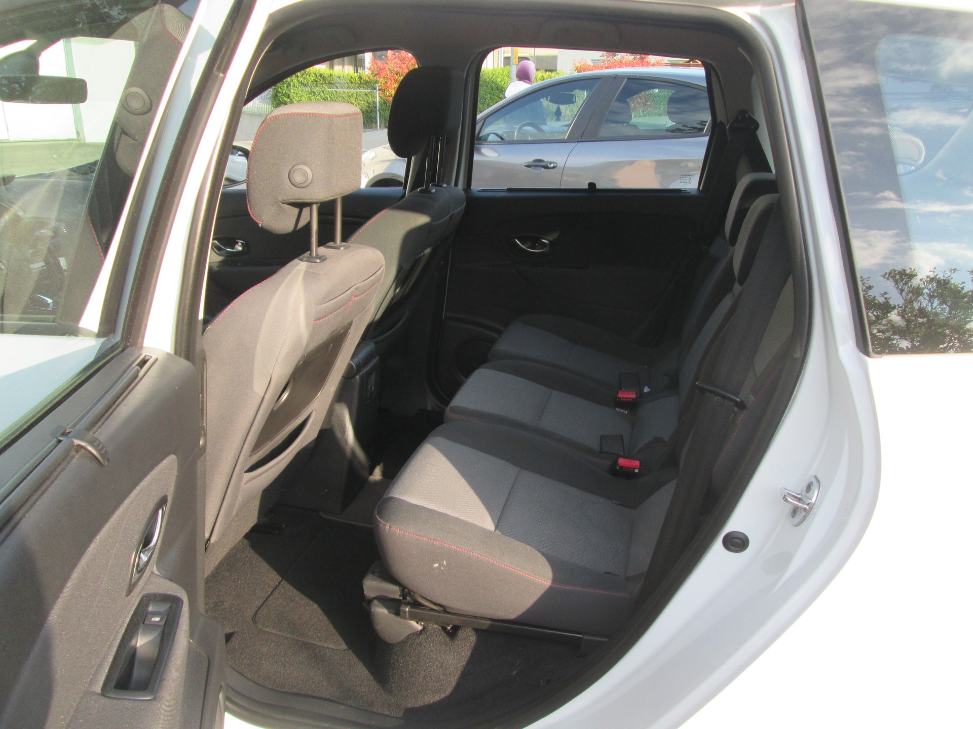RENAULT Grand Scénic 1.5 dCi Expression EDC-image-6