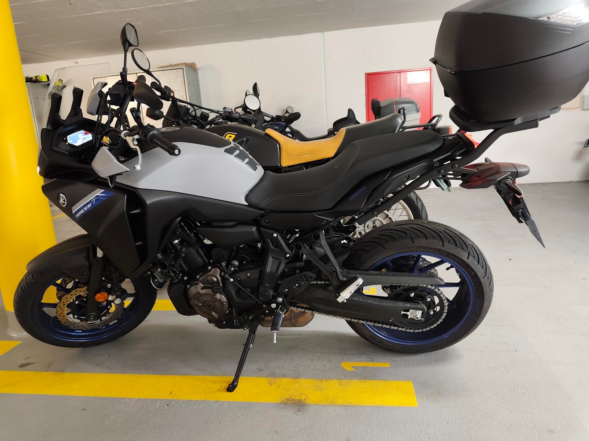 YAMAHA TRACER 700