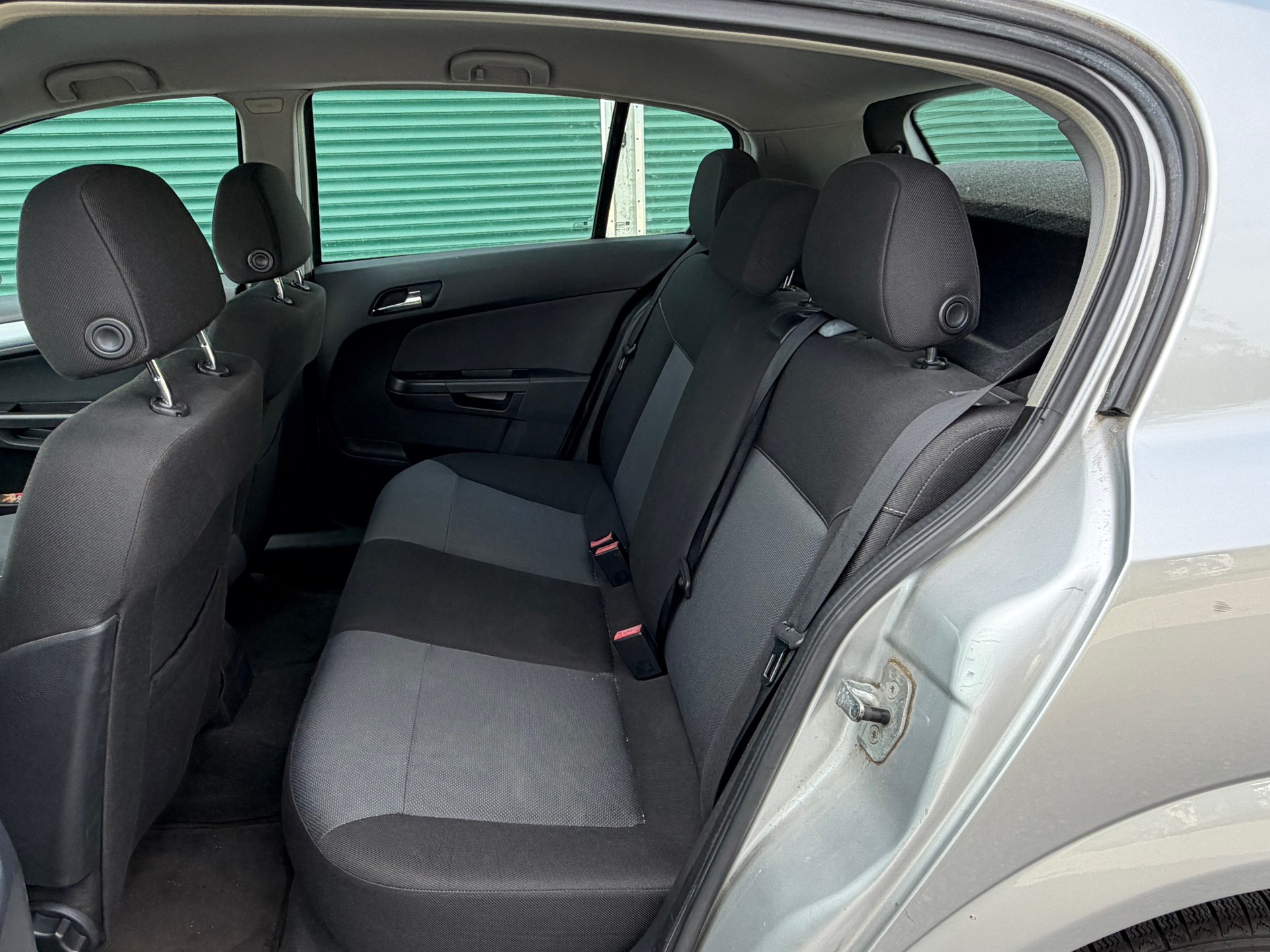 OPEL Astra 1.8i 16V Elegance Automat-image-13