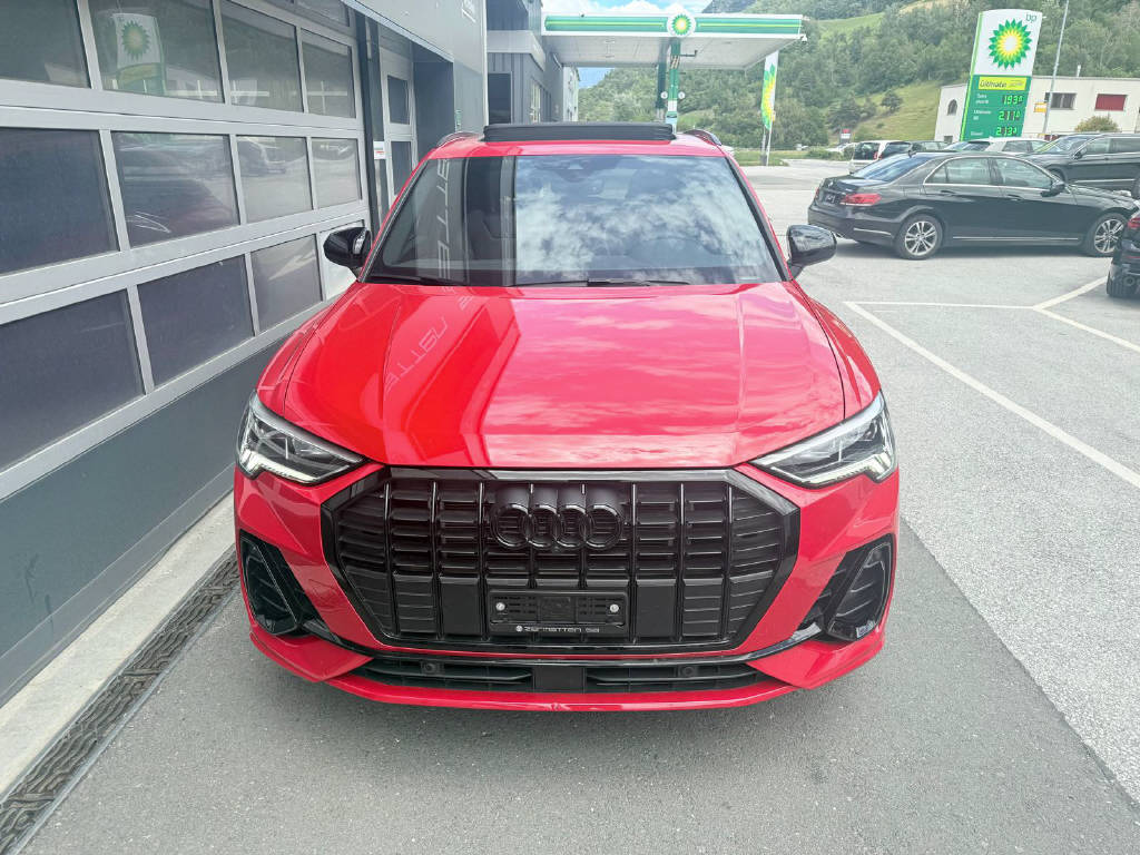 AUDI Q3 1.5 35 TFSI S line S-Tronic-showroom-element-2