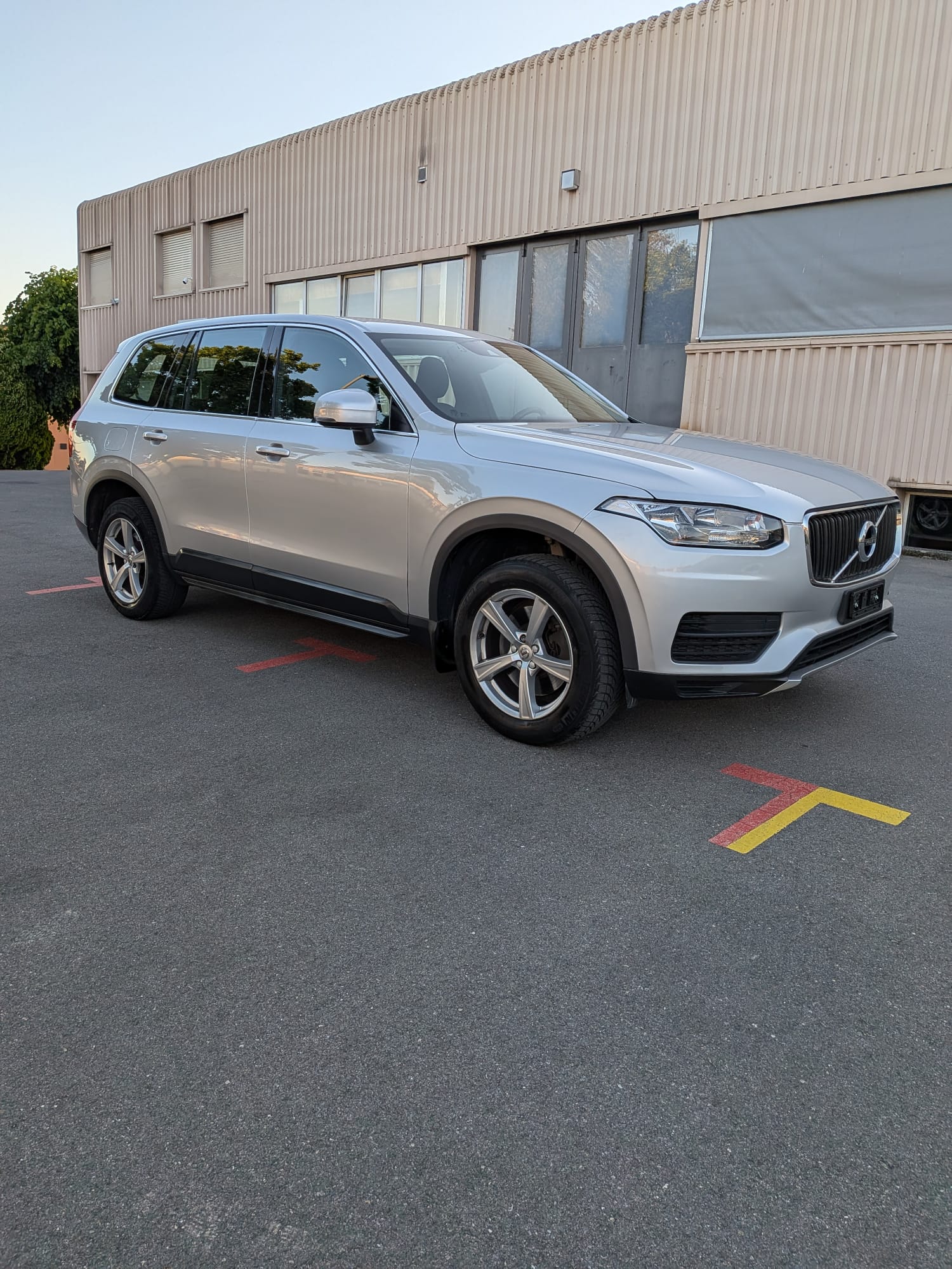 VOLVO XC90 T5 AWD Momentum Geartronic-image-2