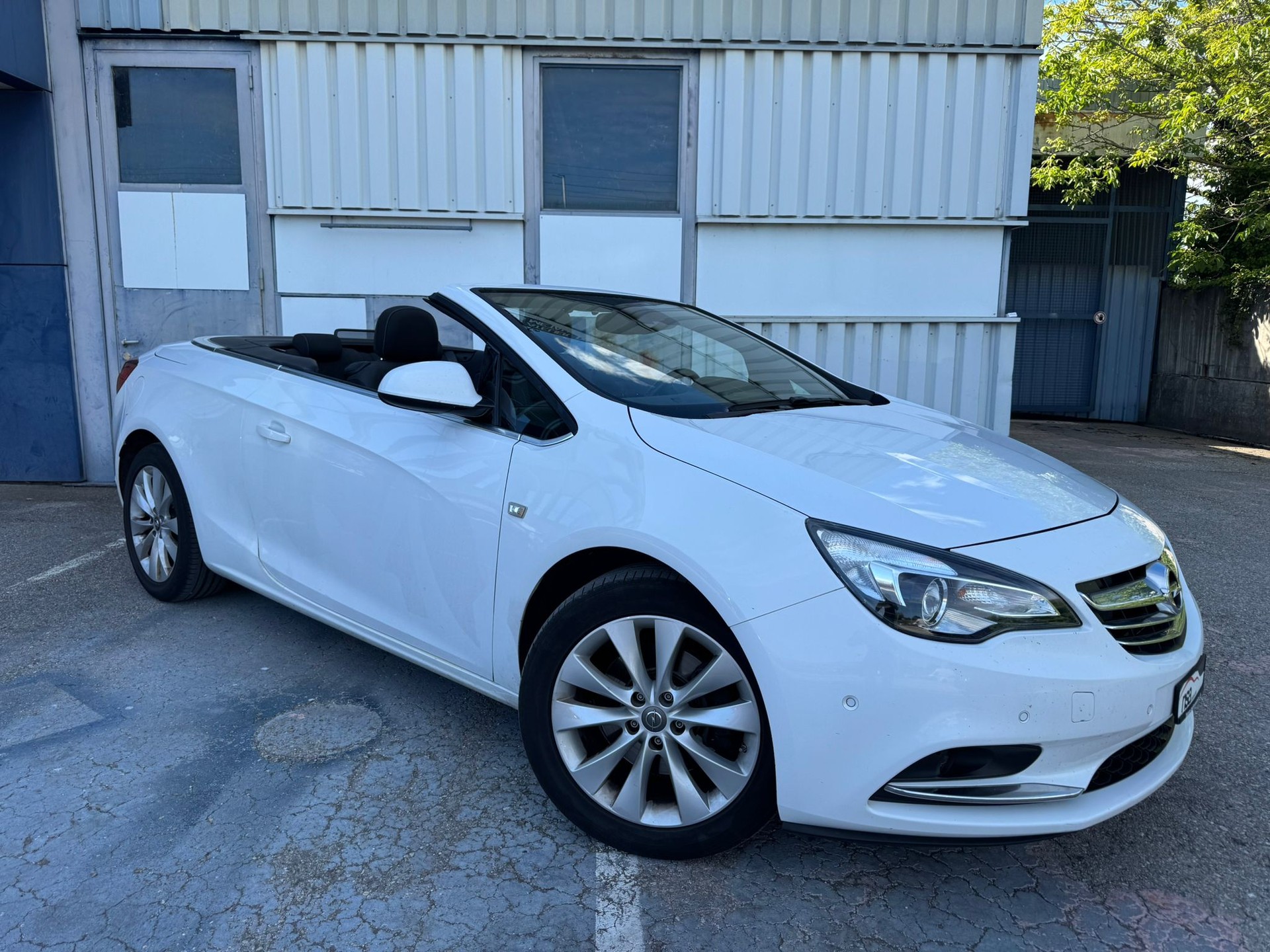 OPEL Cascada 1.6i 16V Cosmo-showroom-element-2