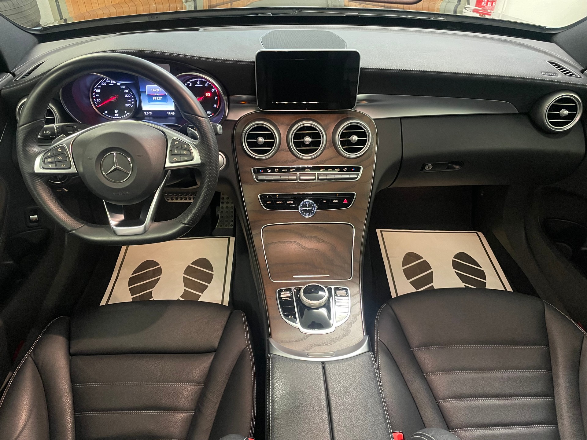 MERCEDES-BENZ C 400 AMG Line 4Matic 7G-Tronic-image-10