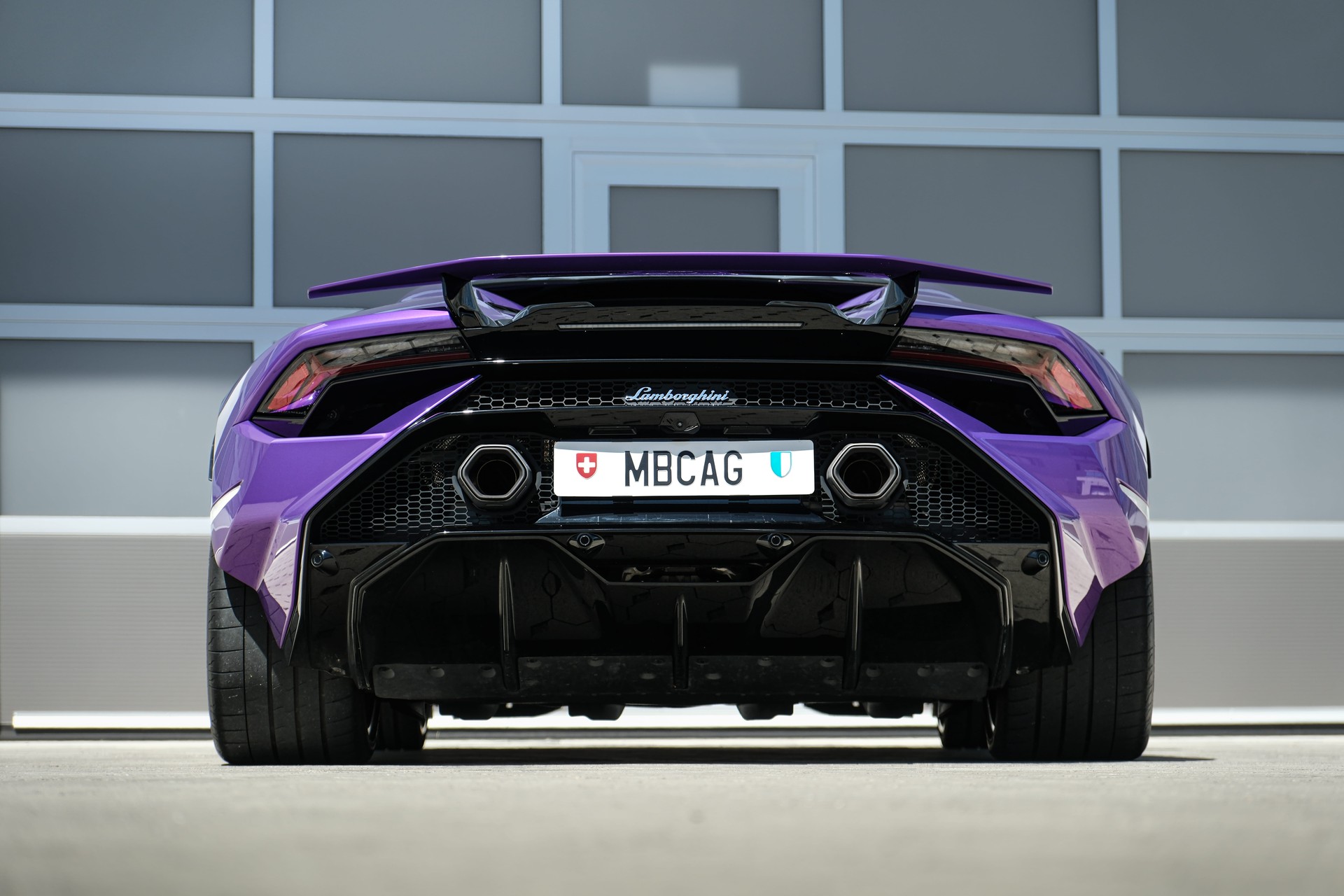 LAMBORGHINI Huracan Tecnica Coupé "viola pasifae"-image-4