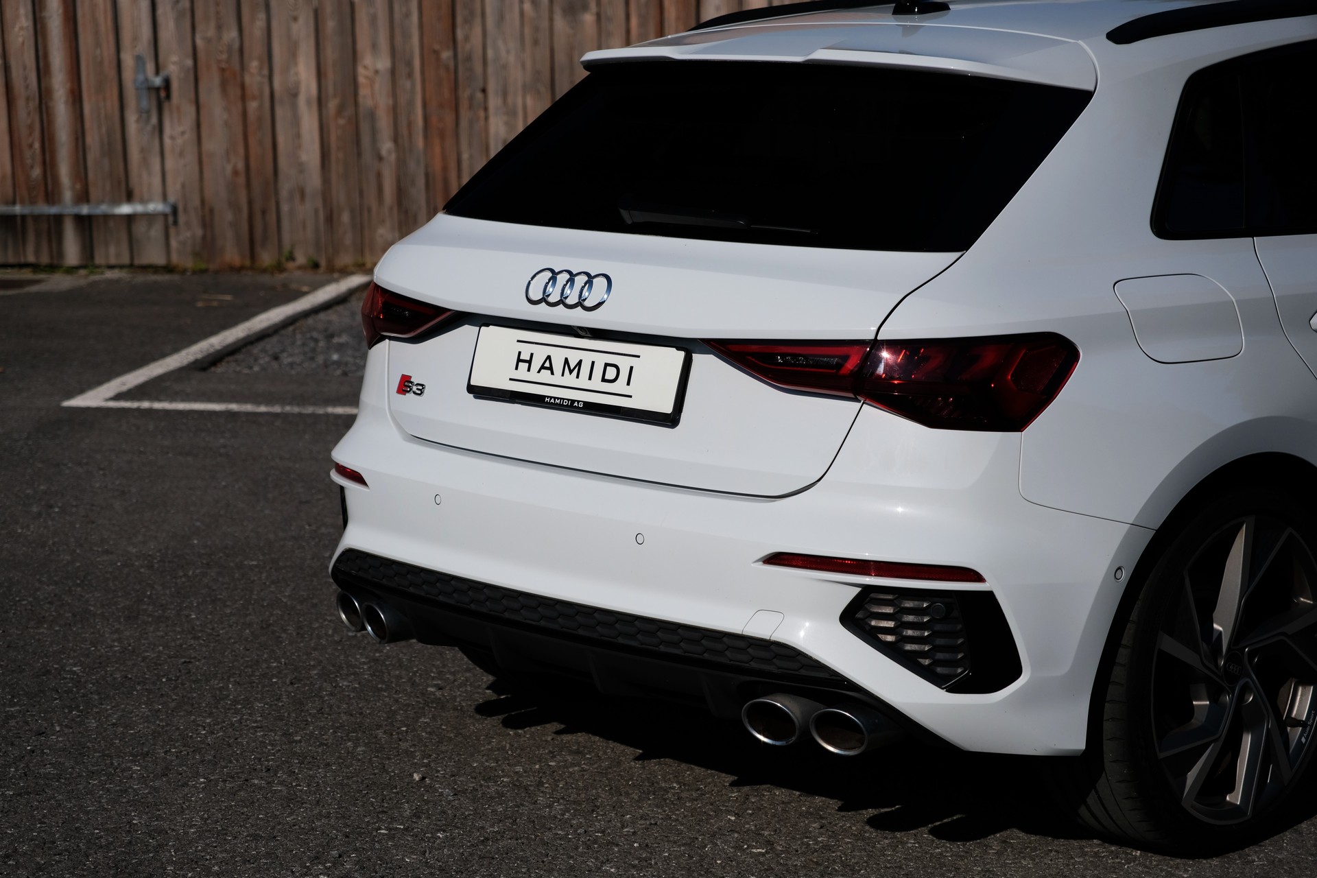AUDI S3 Sportback 2.0 TFSI quattro S-tronic-image-10