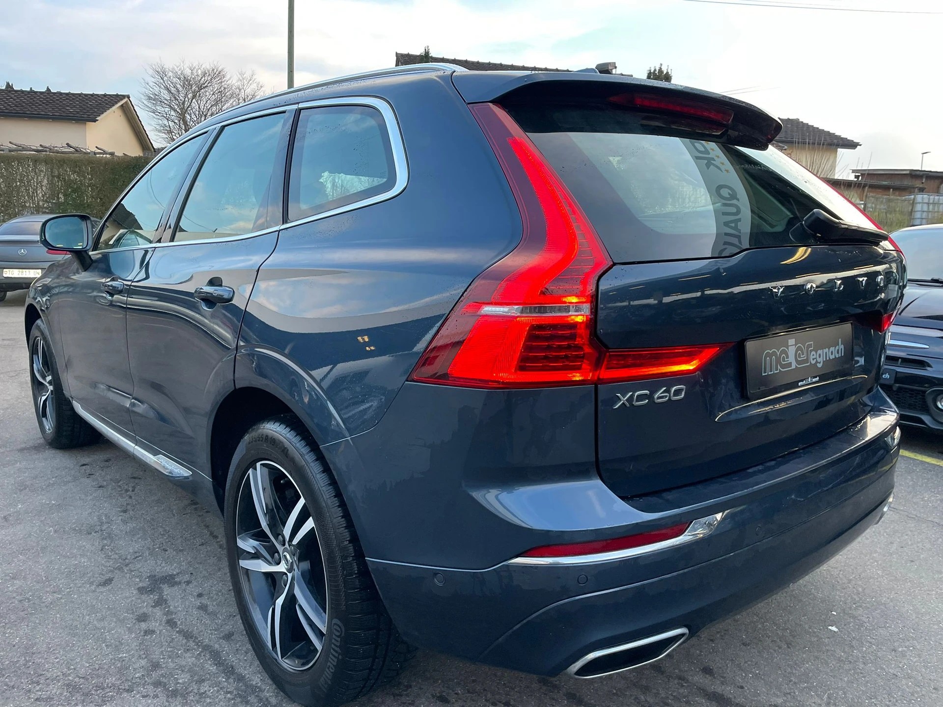 VOLVO XC60 D4 AWD Inscription Geartronic-image-5