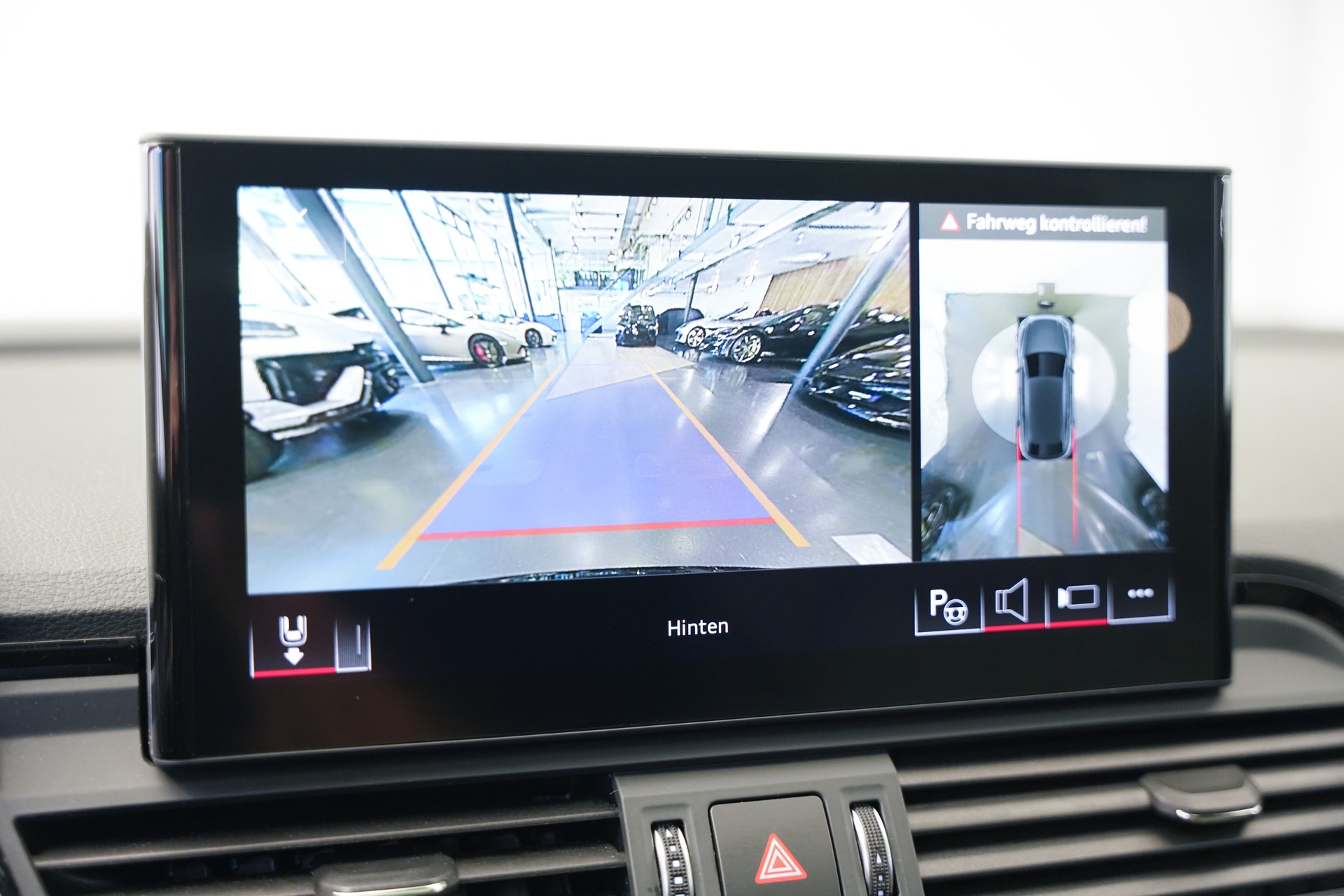 AUDI SQ5 TFSI quattro S-tronic *CH-Fahrzeug* *Panorama* *Luftfahrwerk* *B&O*-image-27