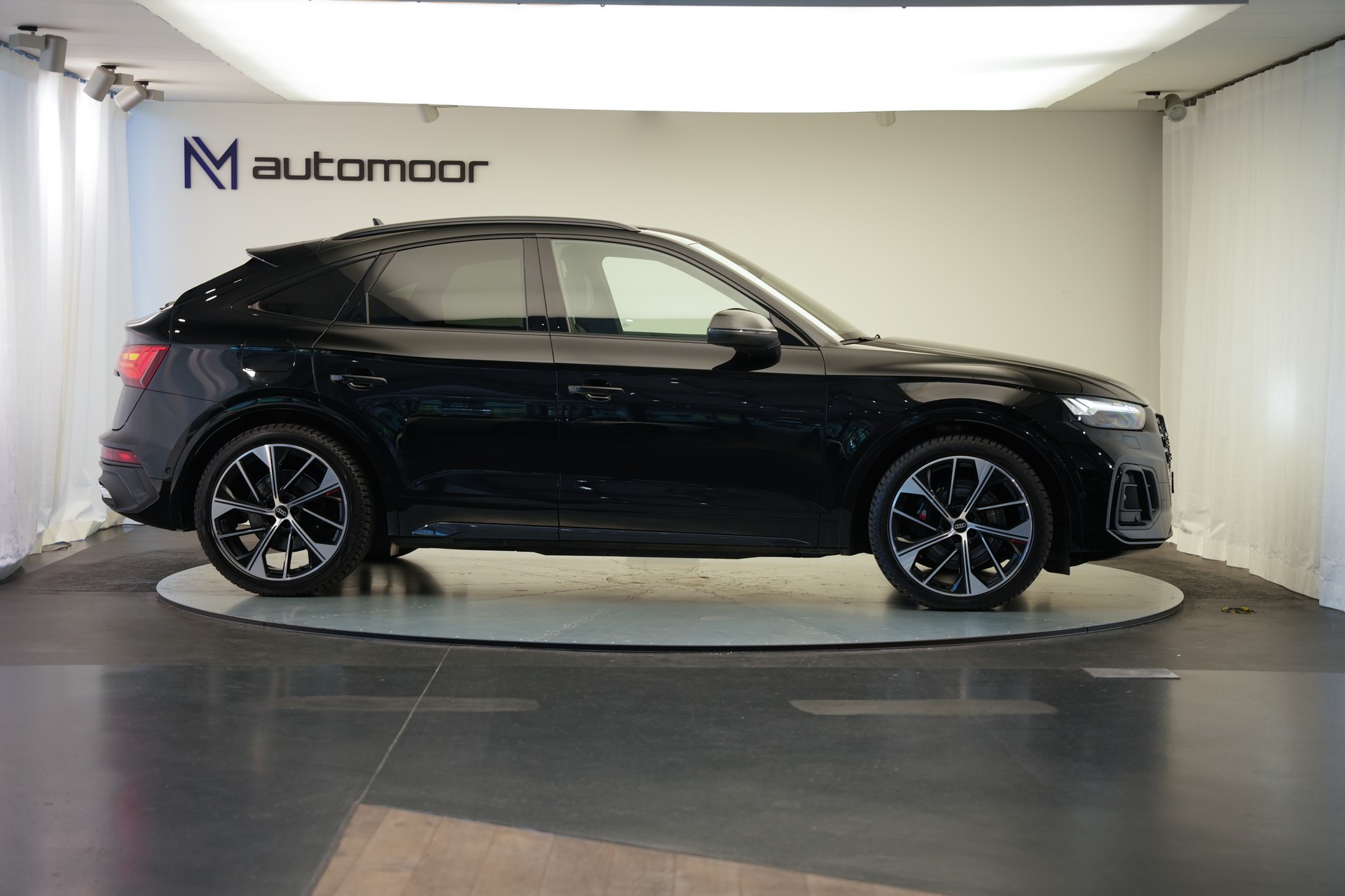 AUDI SQ5 TFSI quattro S-tronic *CH-Fahrzeug* *Panorama* *Luftfahrwerk* *B&O*-showroom-element-3