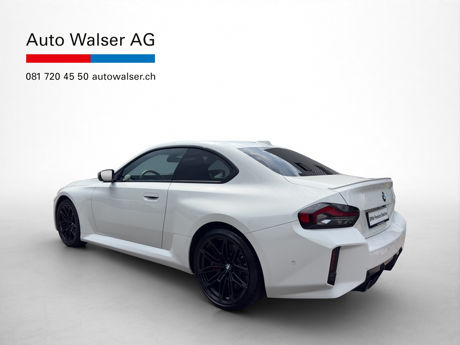 BMW M2 Coupé-showroom-element-2