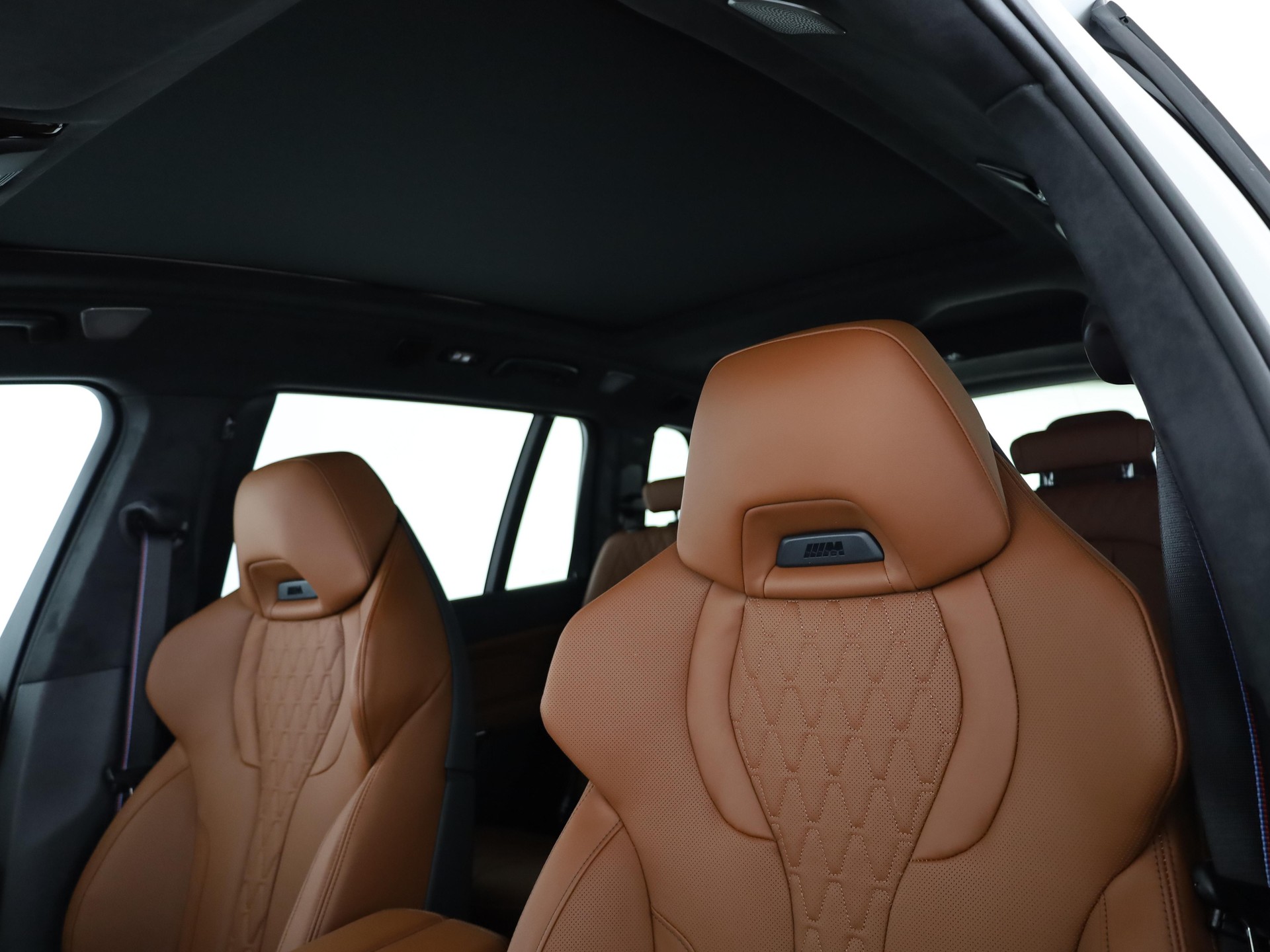 BMW X7 40i xDrive-image-14