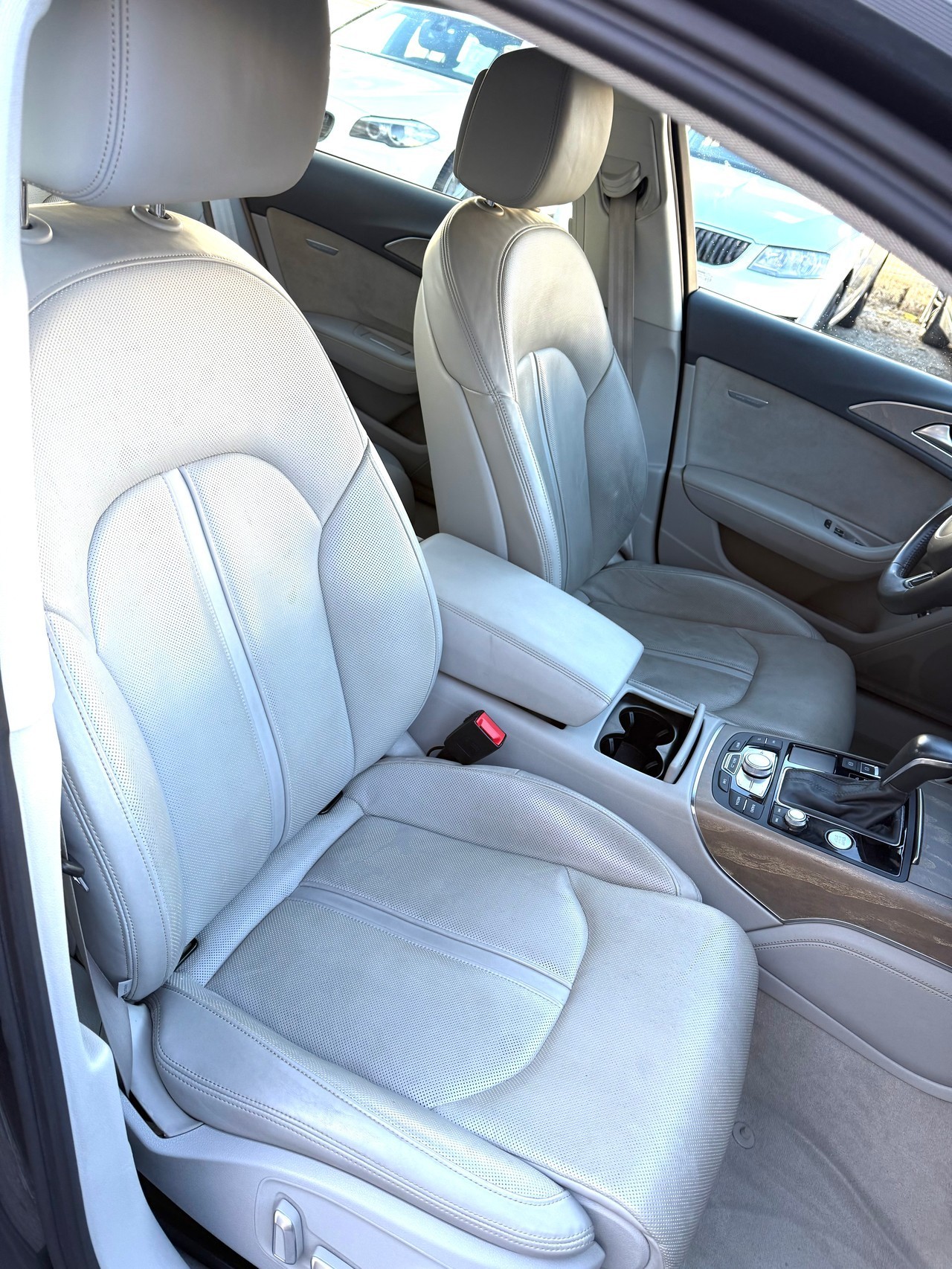 AUDI A6 Limousine 3.0 TDI V6 Attraction S-tronic-image-8