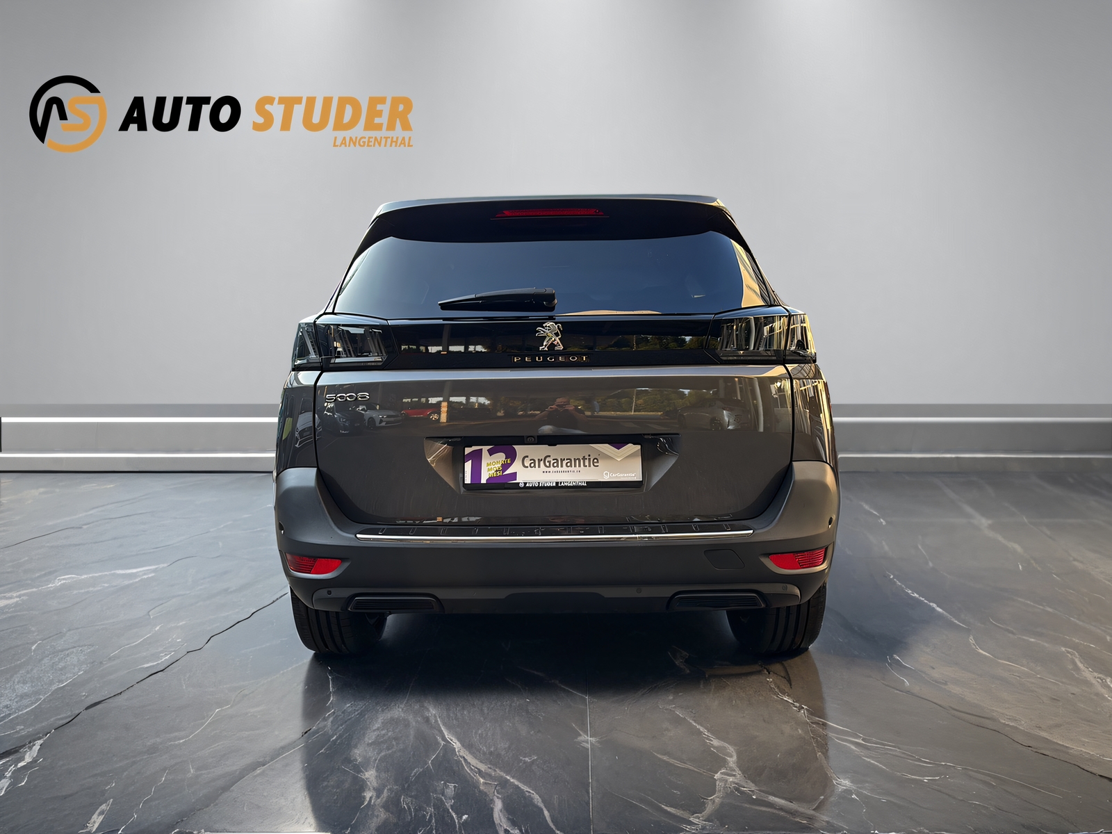 PEUGEOT 5008 1.2 PureTech Allure Pack-image-9