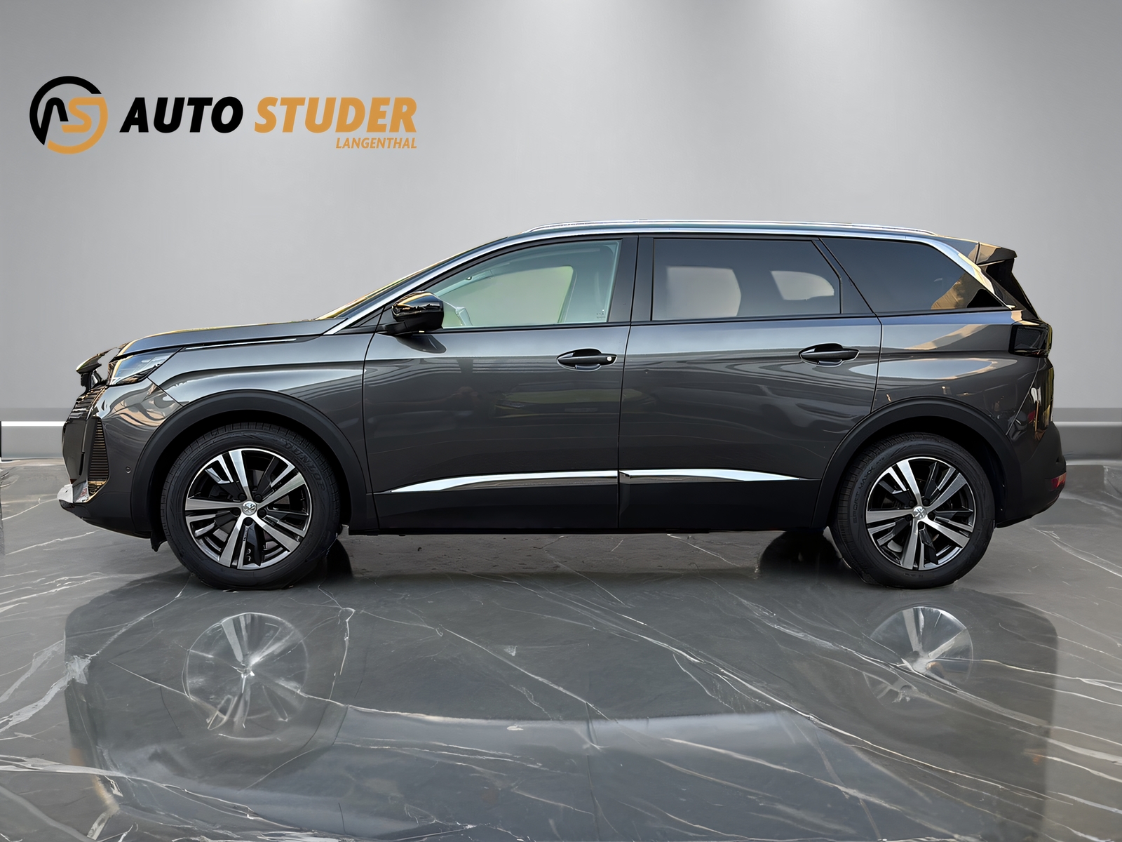 PEUGEOT 5008 1.2 PureTech Allure Pack-image-7