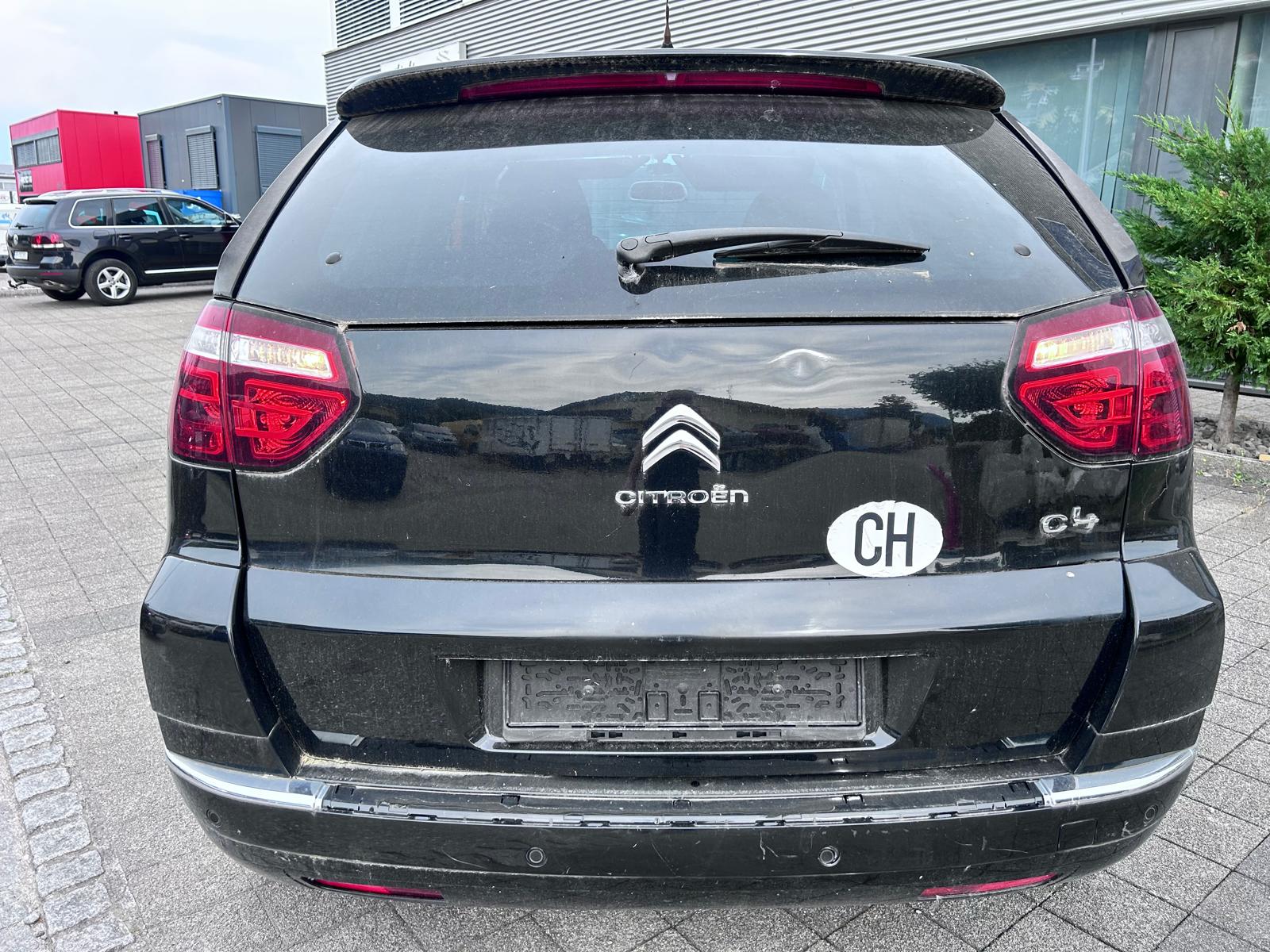 CITROEN C4 Picasso 1.6i 16V THP Swiss Style EGS6-image-5