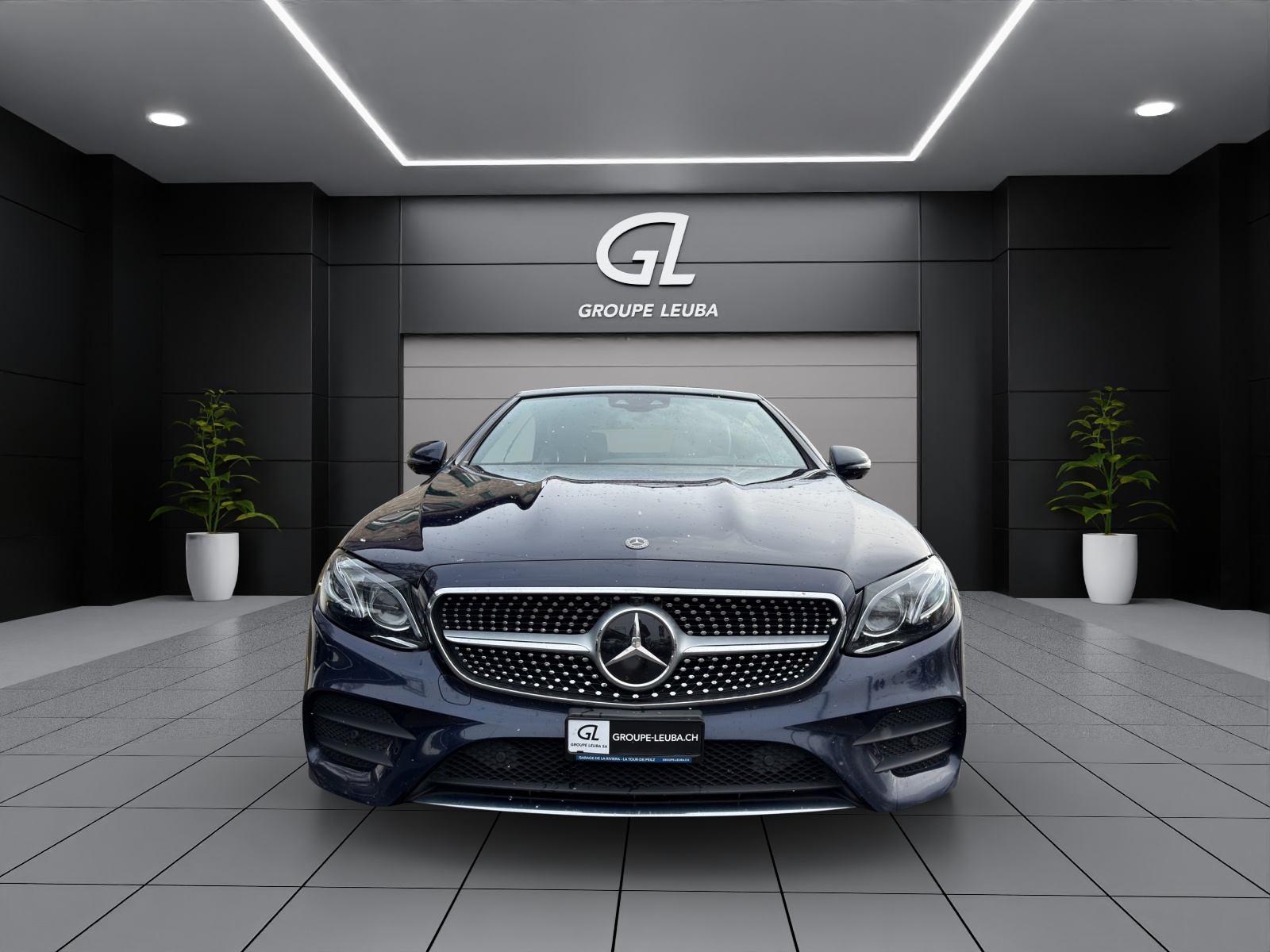 MERCEDES-BENZ E 400 Cabriolet AMG Line 4 Matic 9G-Tronic-showroom-element-1