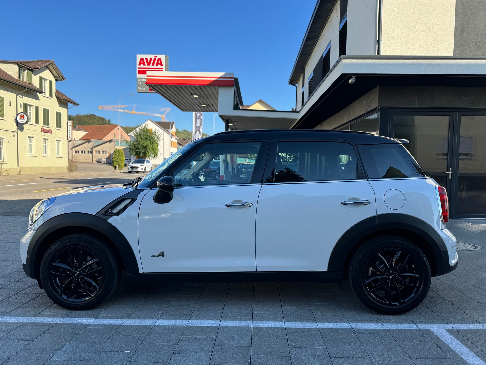 MINI Countryman Cooper S ALL4-showroom-element-1