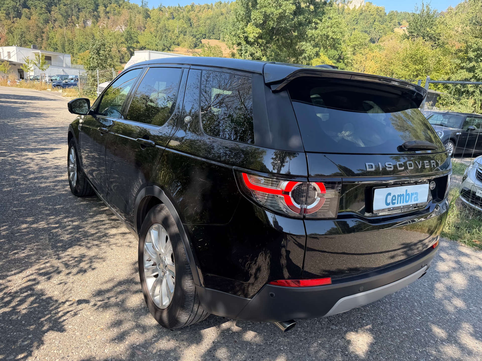 LAND ROVER Discovery Sport 2.0 TD4 HSE AT9-image-5