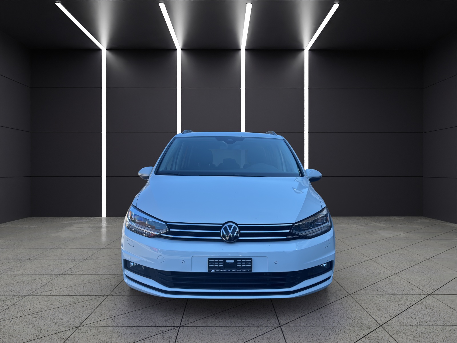 VW Touran 2.0 TDI BlueMotion Technology Comfortline DSG-showroom-element-1