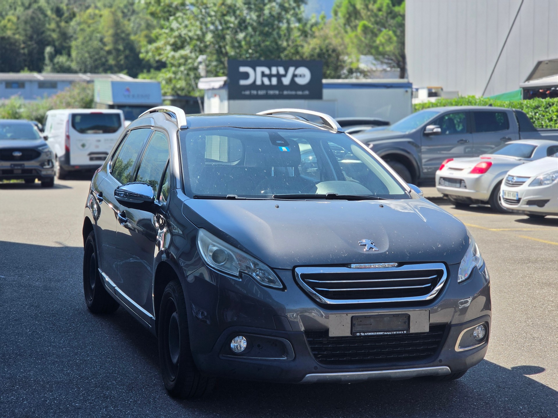 PEUGEOT 2008 1.2 PureTech Féline