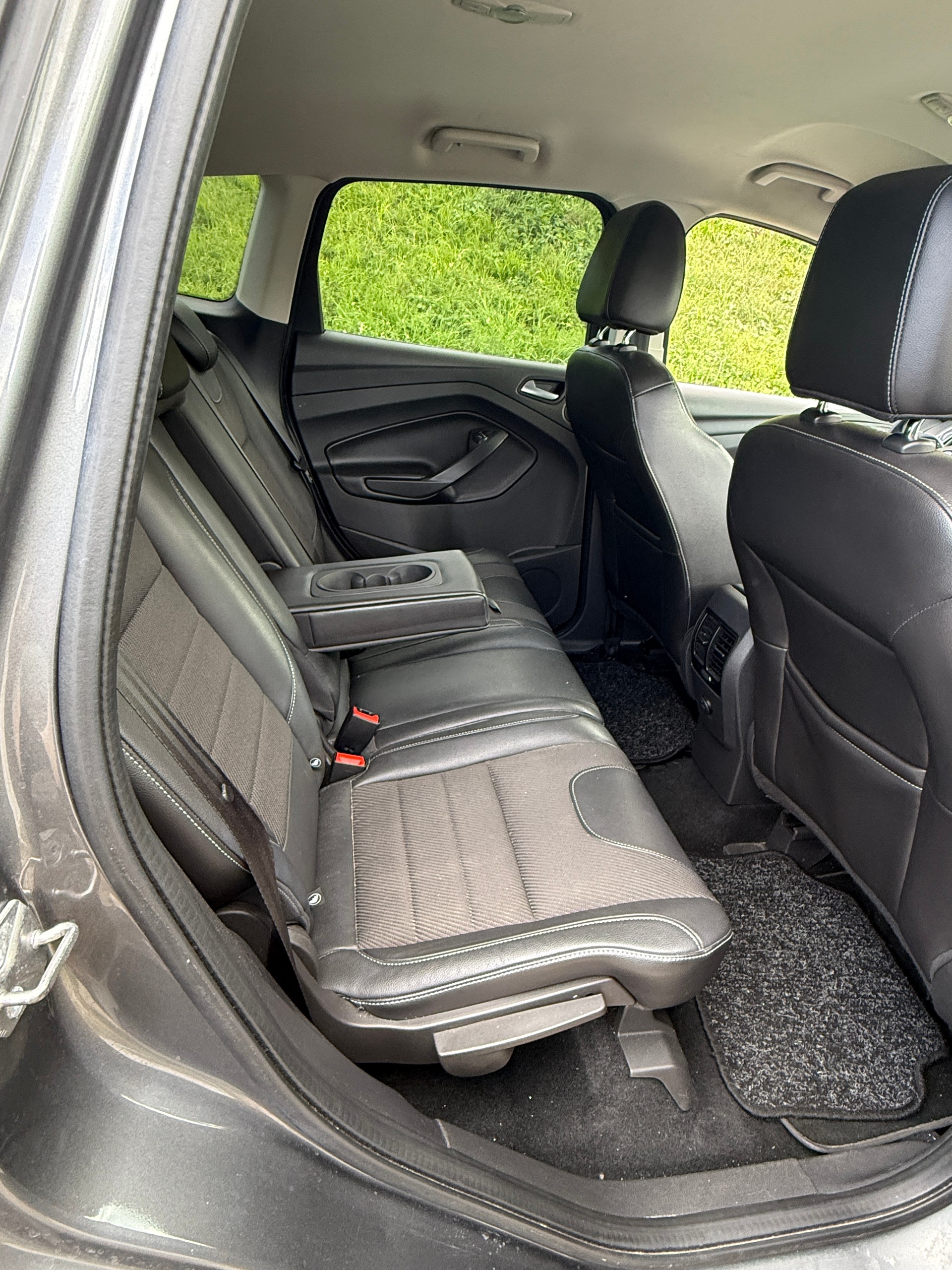 FORD Kuga 2.0 TDCi Carving 4WD PowerShift-image-5