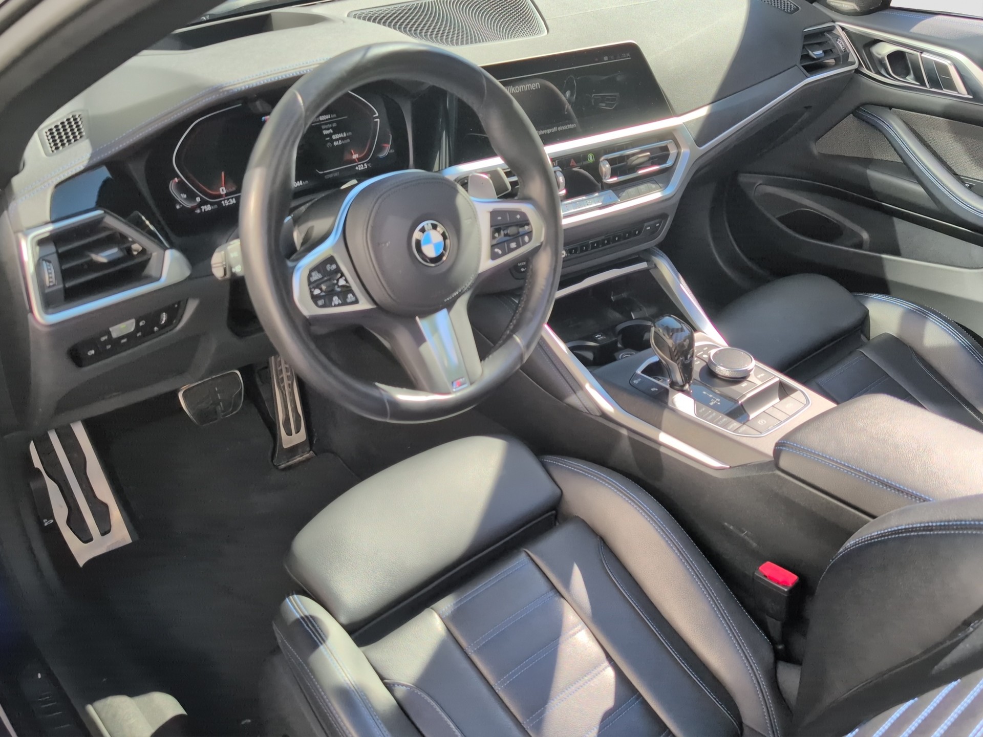 BMW M440i xDrive 48V Cabriolet Steptronic-image-7