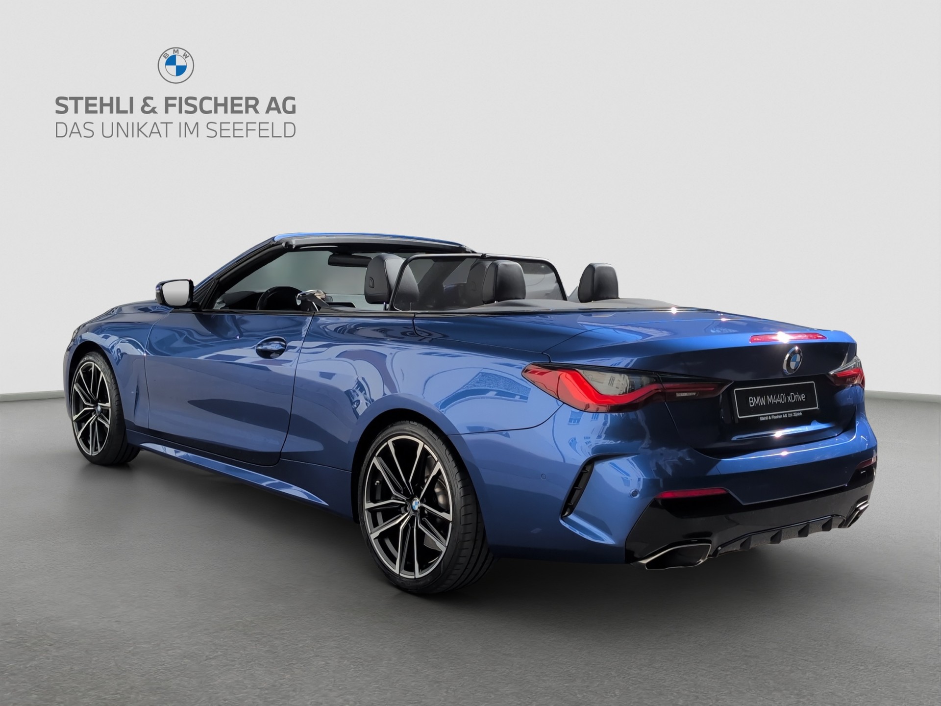 BMW M440i xDrive 48V Cabriolet Steptronic-showroom-element-2
