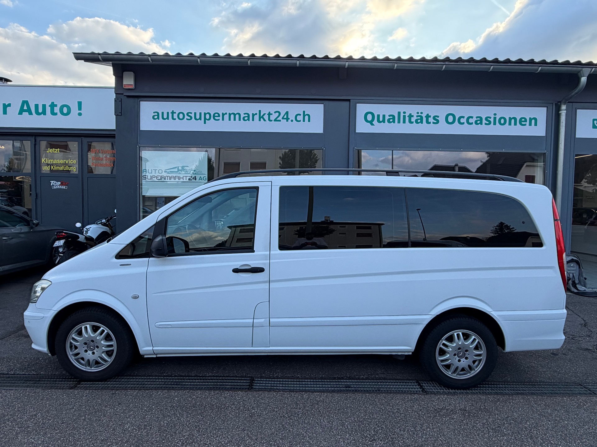 MERCEDES-BENZ Vito 116 CDI Blue Efficiency L A-showroom-element-1