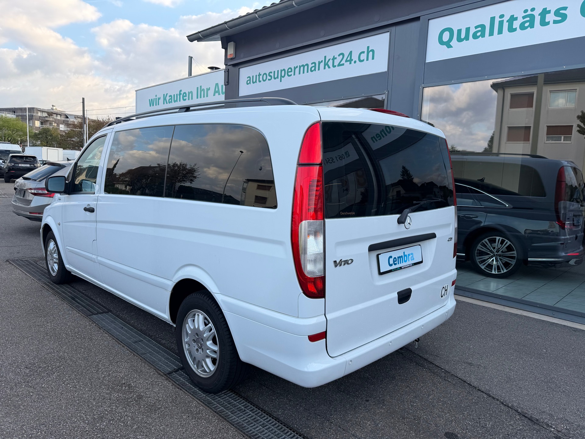 MERCEDES-BENZ Vito 116 CDI Blue Efficiency L A-showroom-element-2