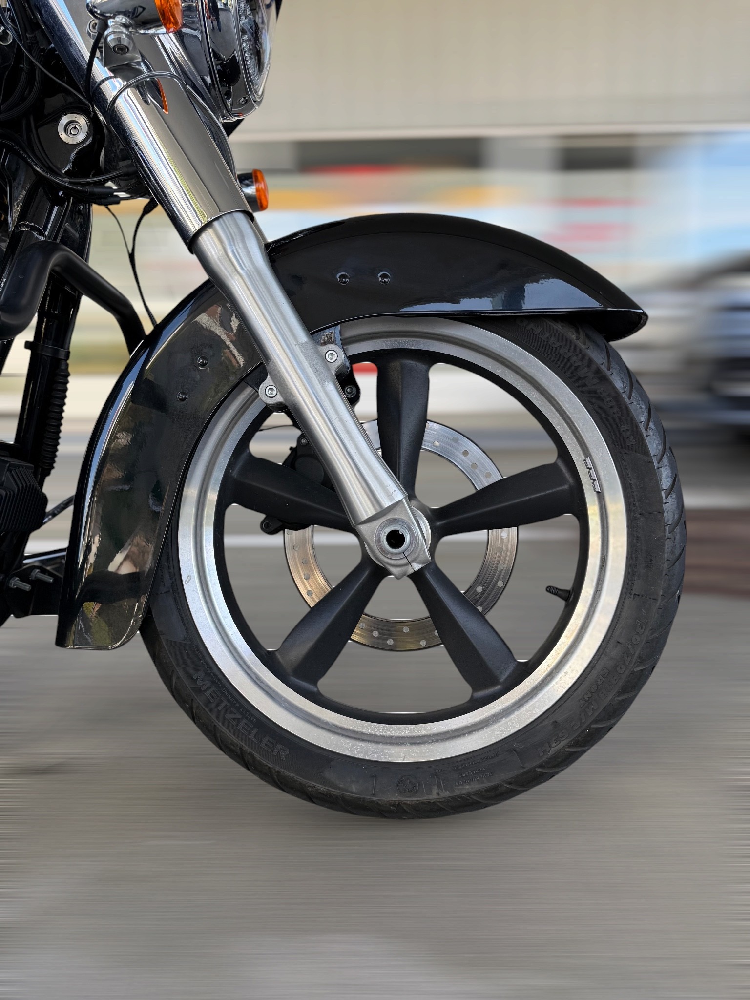 HARLEY-DAVIDSON FLD Dyna Switchback ABS-image-5