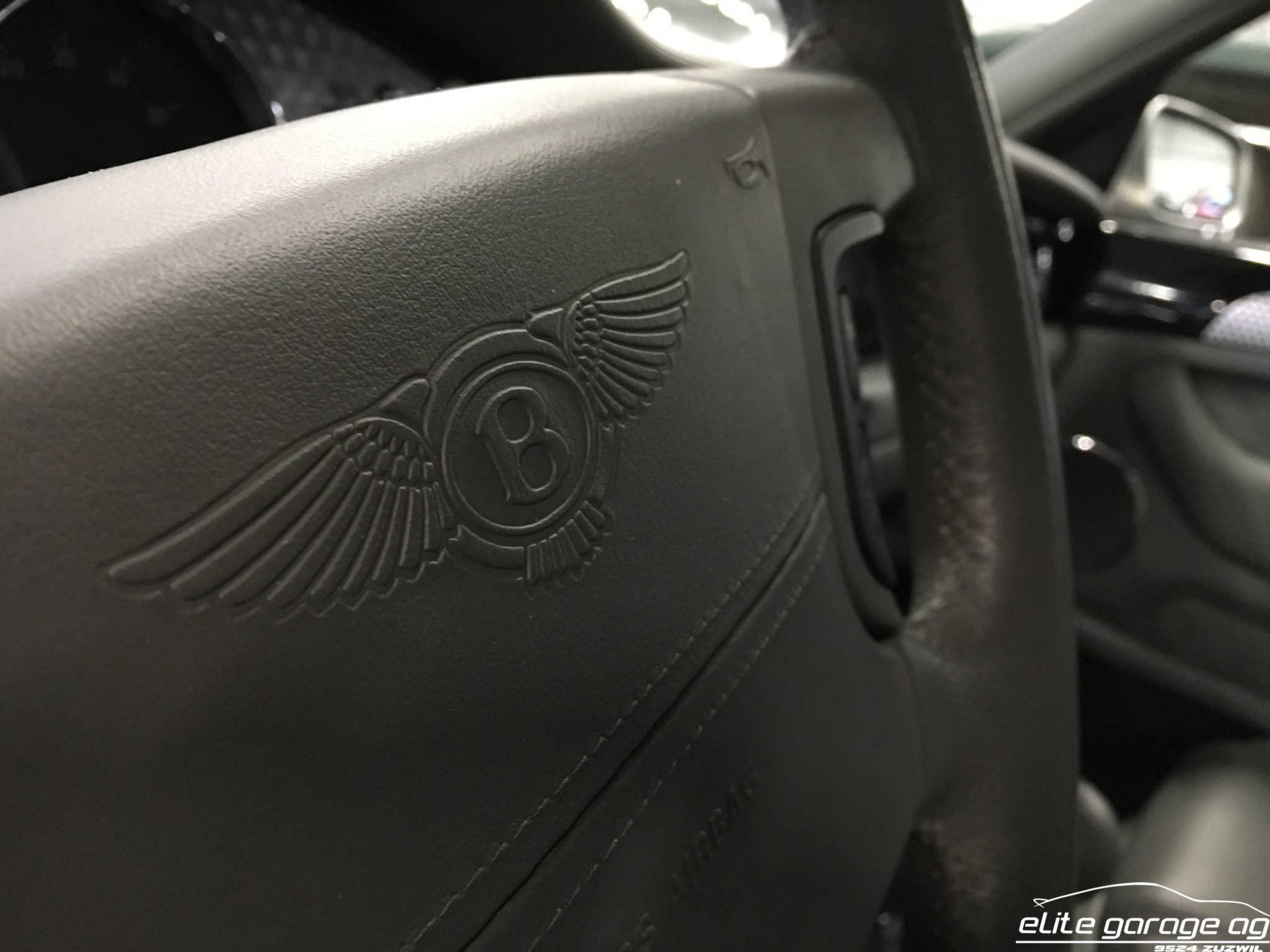 BENTLEY Arnage T-image-12