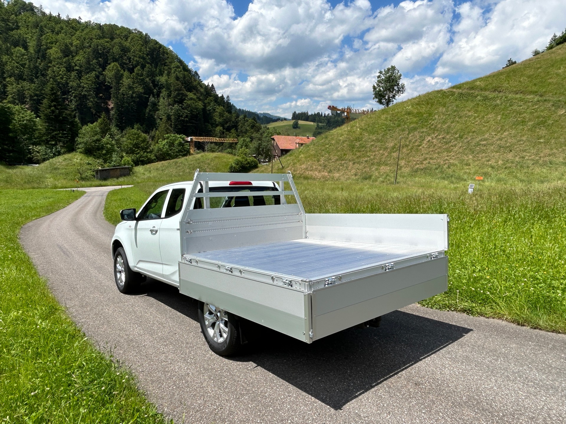 ISUZU D-MAX 1.9 SpaceCab N60BB 4x4-image-5