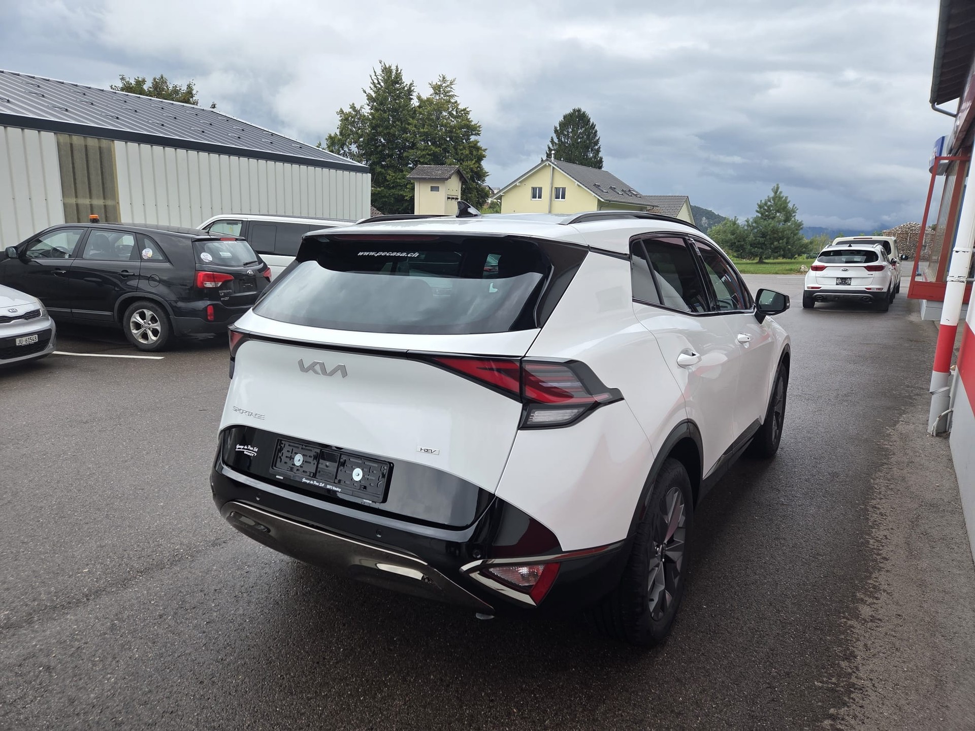 KIA Sportage 1.6T-GDi HEV Power Edition 4x4 A-image-1