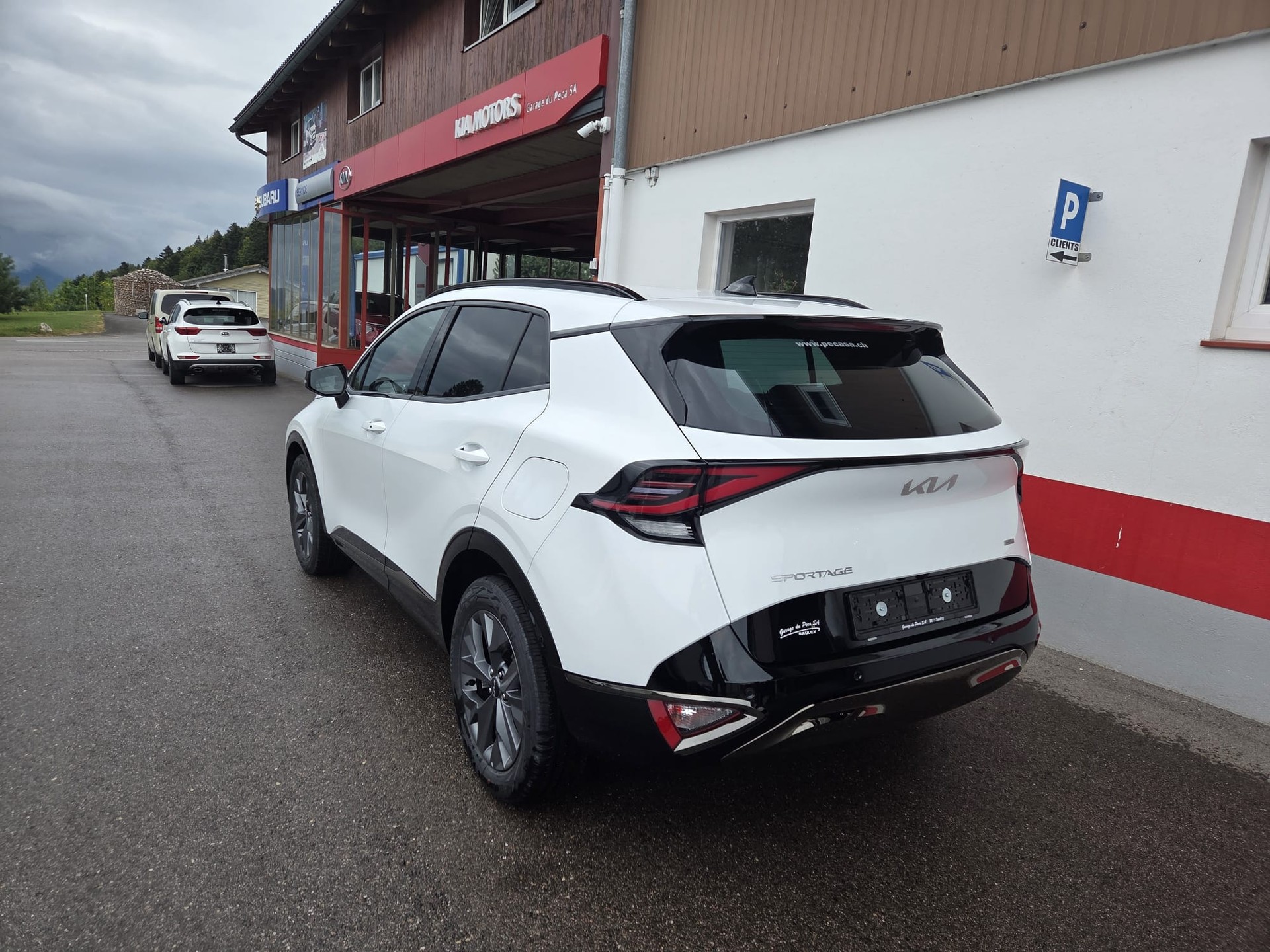 KIA Sportage 1.6T-GDi HEV Power Edition 4x4 A-image-2