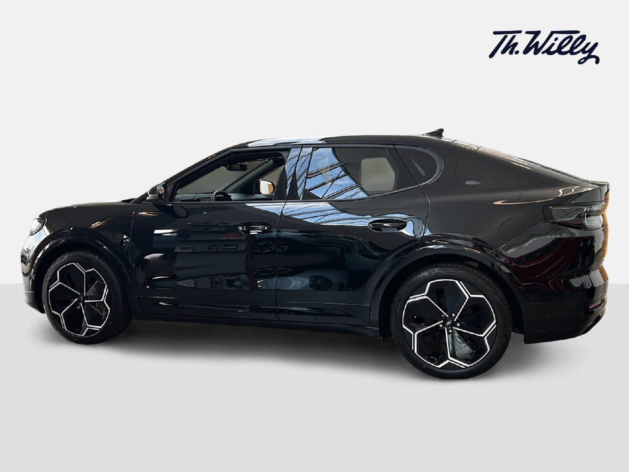 FORD Capri Extended Range Premium AWD-showroom-element-1