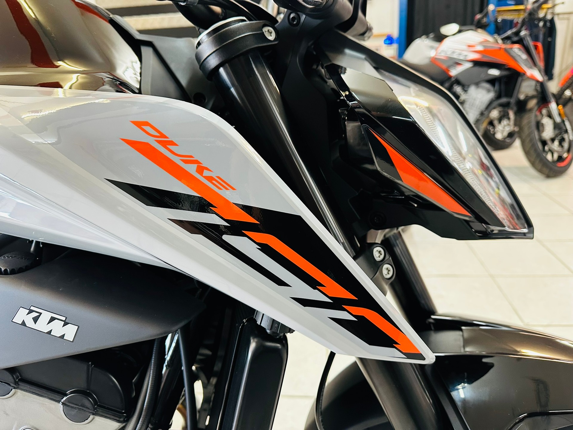 KTM 790 Duke (35kW)-image-3