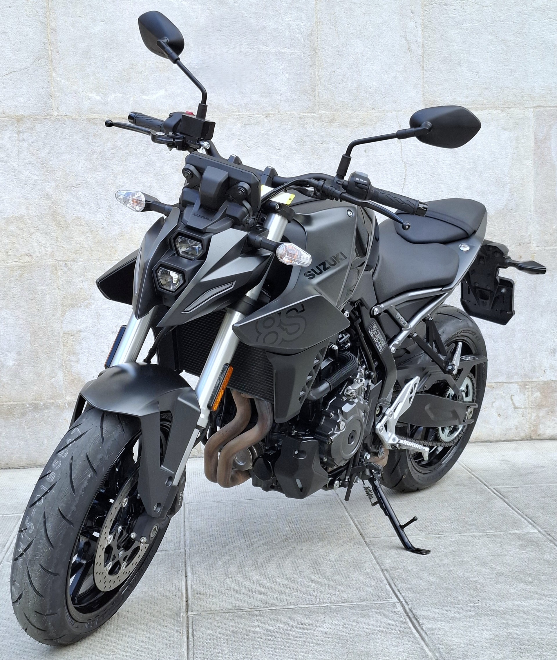 SUZUKI GSX 8 S (35kW)-image-3