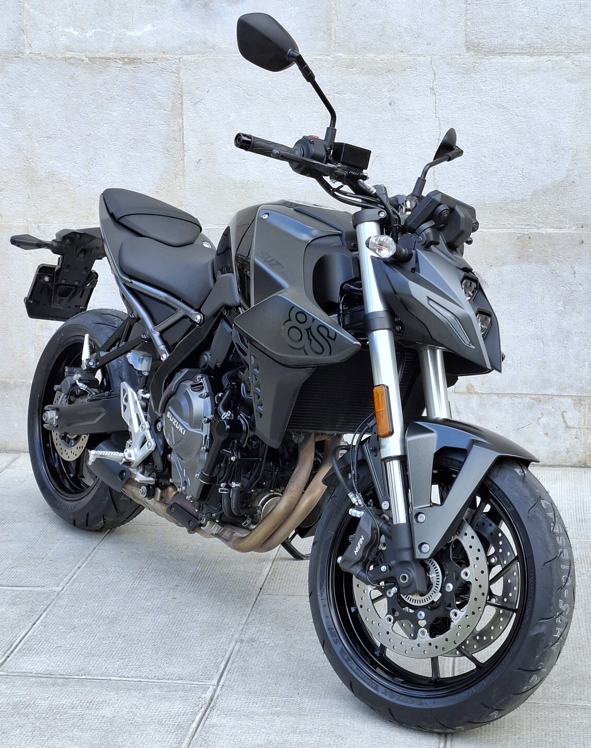 SUZUKI GSX 8 S (35kW)-image-1