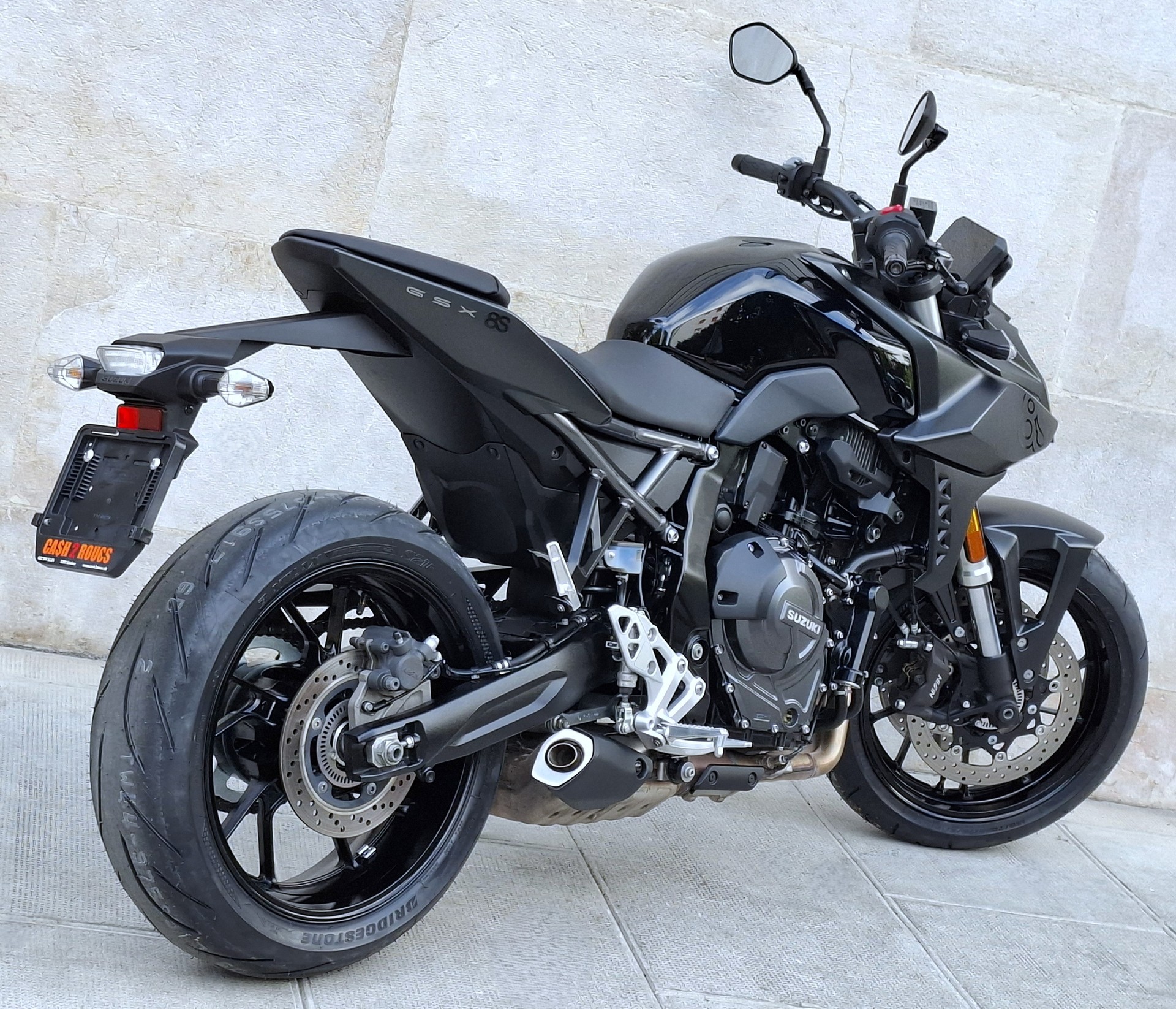 SUZUKI GSX 8 S (35kW)-image-5