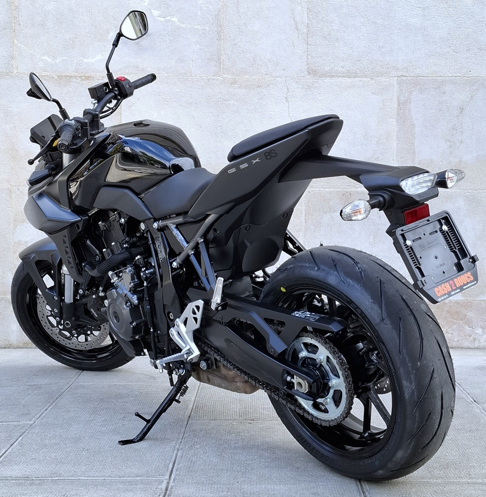 SUZUKI GSX 8 S (35kW)-image-4
