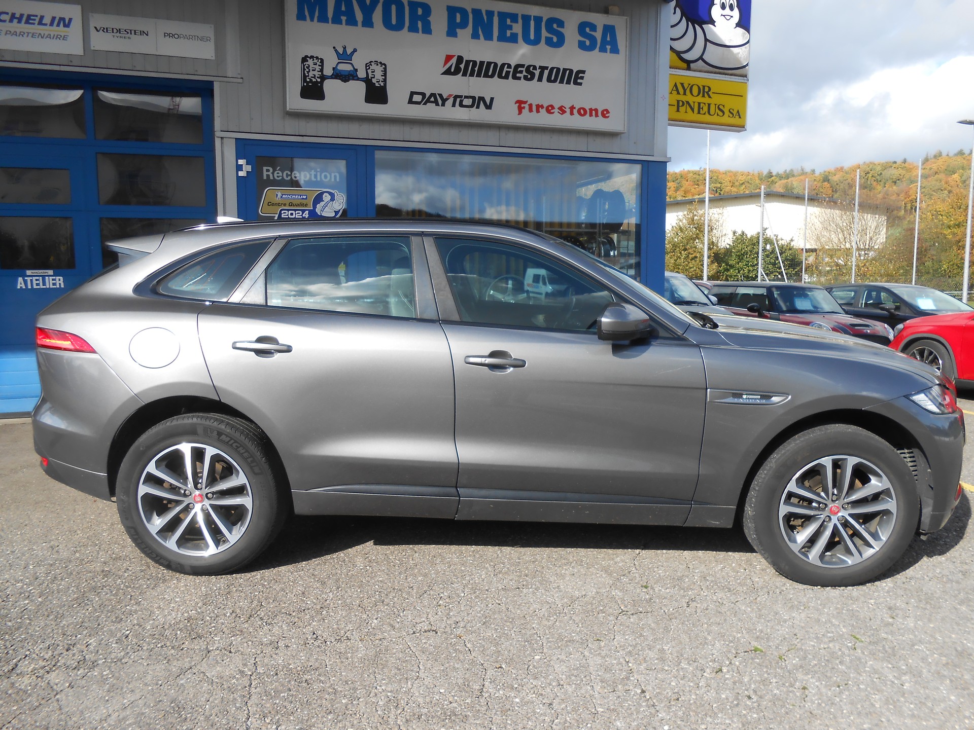 JAGUAR F-Pace 3.0 TD R-Sport AWD Automatik-image-3