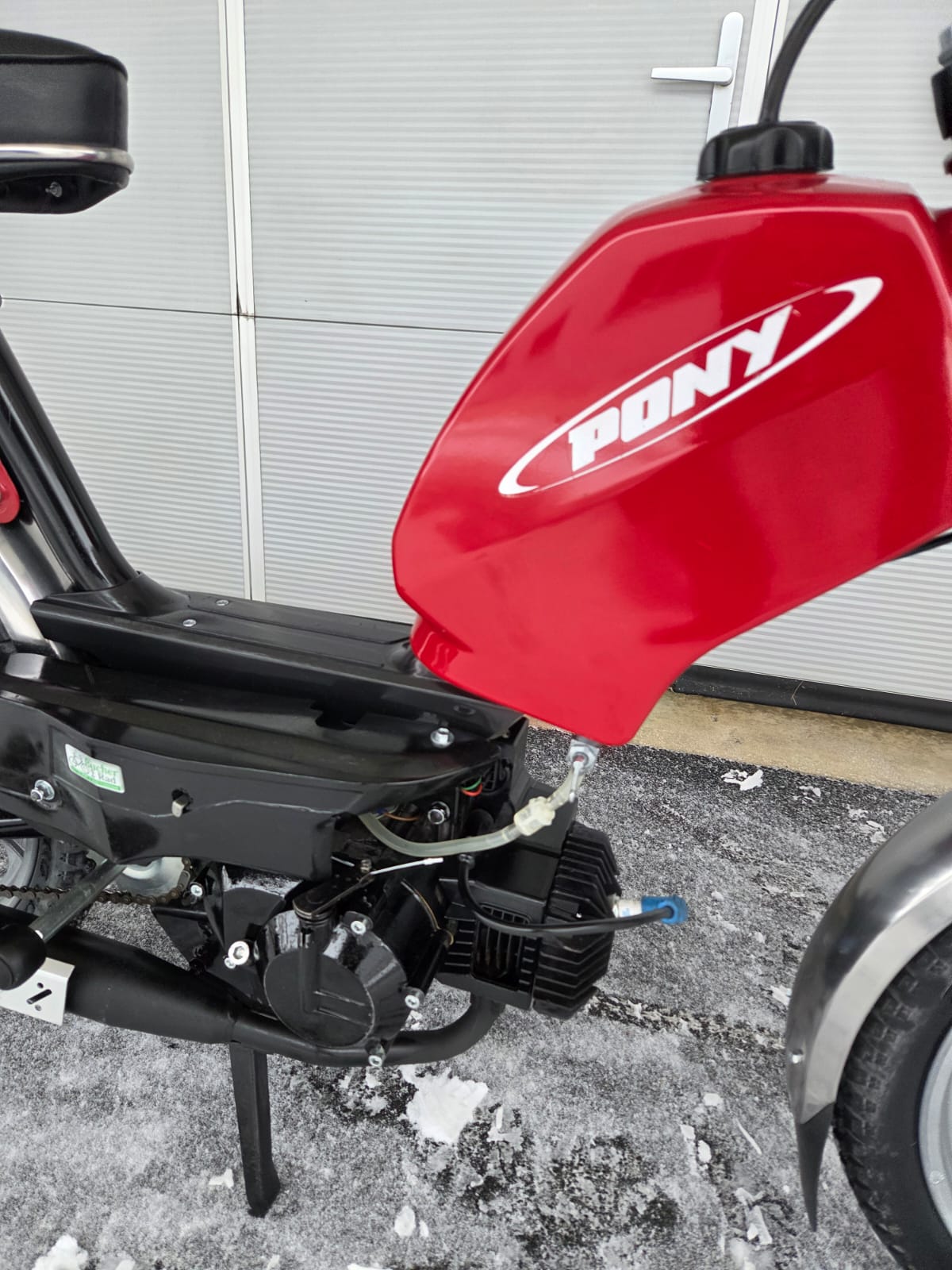 PONY GTX 521 ab grossem Service-image-6