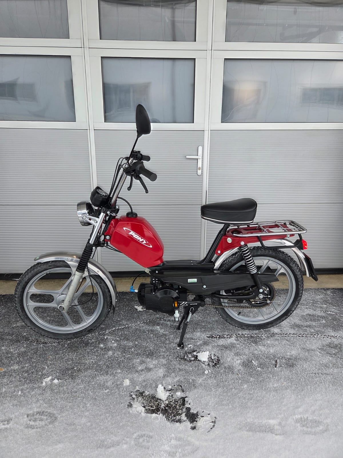 PONY GTX 521 ab grossem Service-image-0
