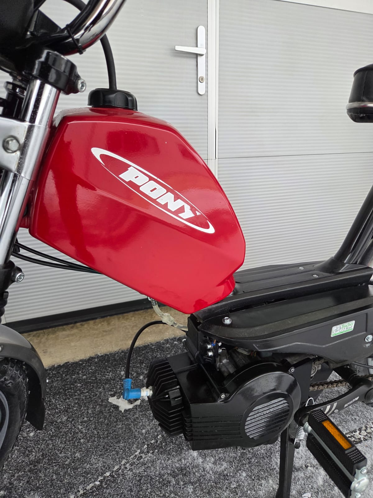 PONY GTX 521 ab grossem Service-image-2