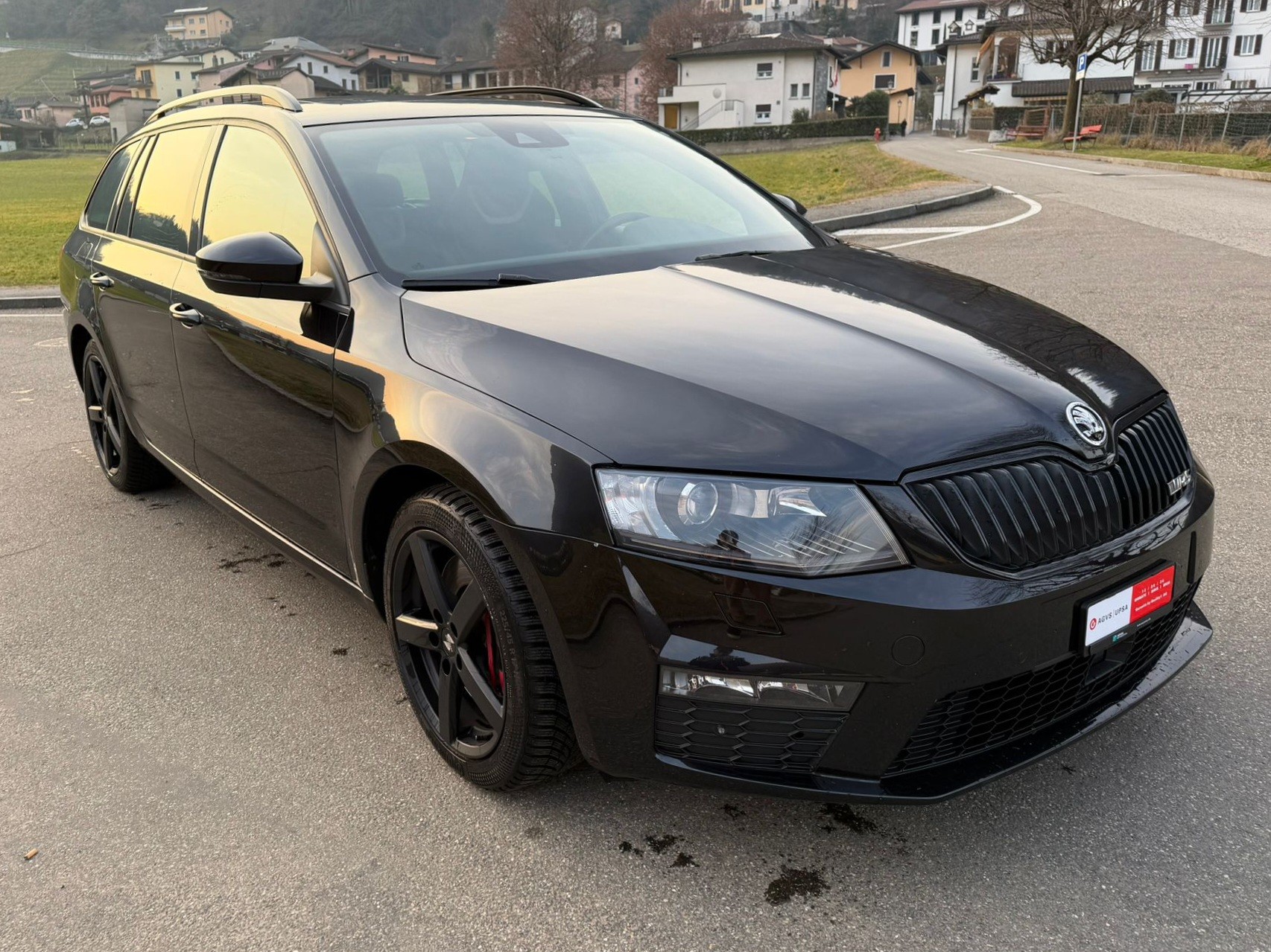 SKODA Octavia Combi 2.0 TDI RS DSG-image-1