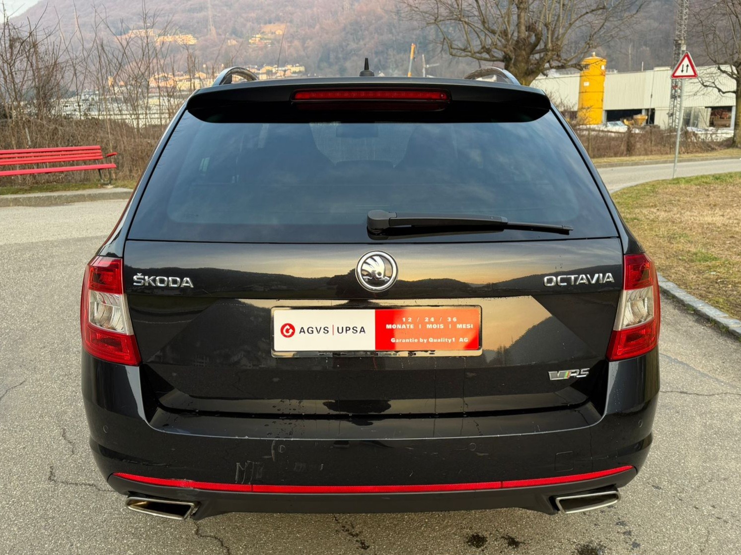 SKODA Octavia Combi 2.0 TDI RS DSG-image-5