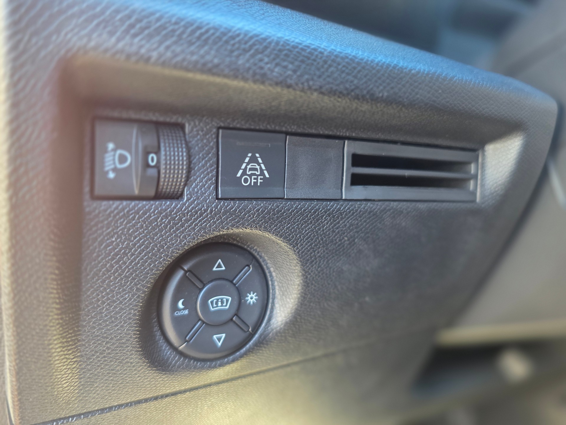 CITROEN C4 1.2 Pure Tech Shine EAT8-image-7