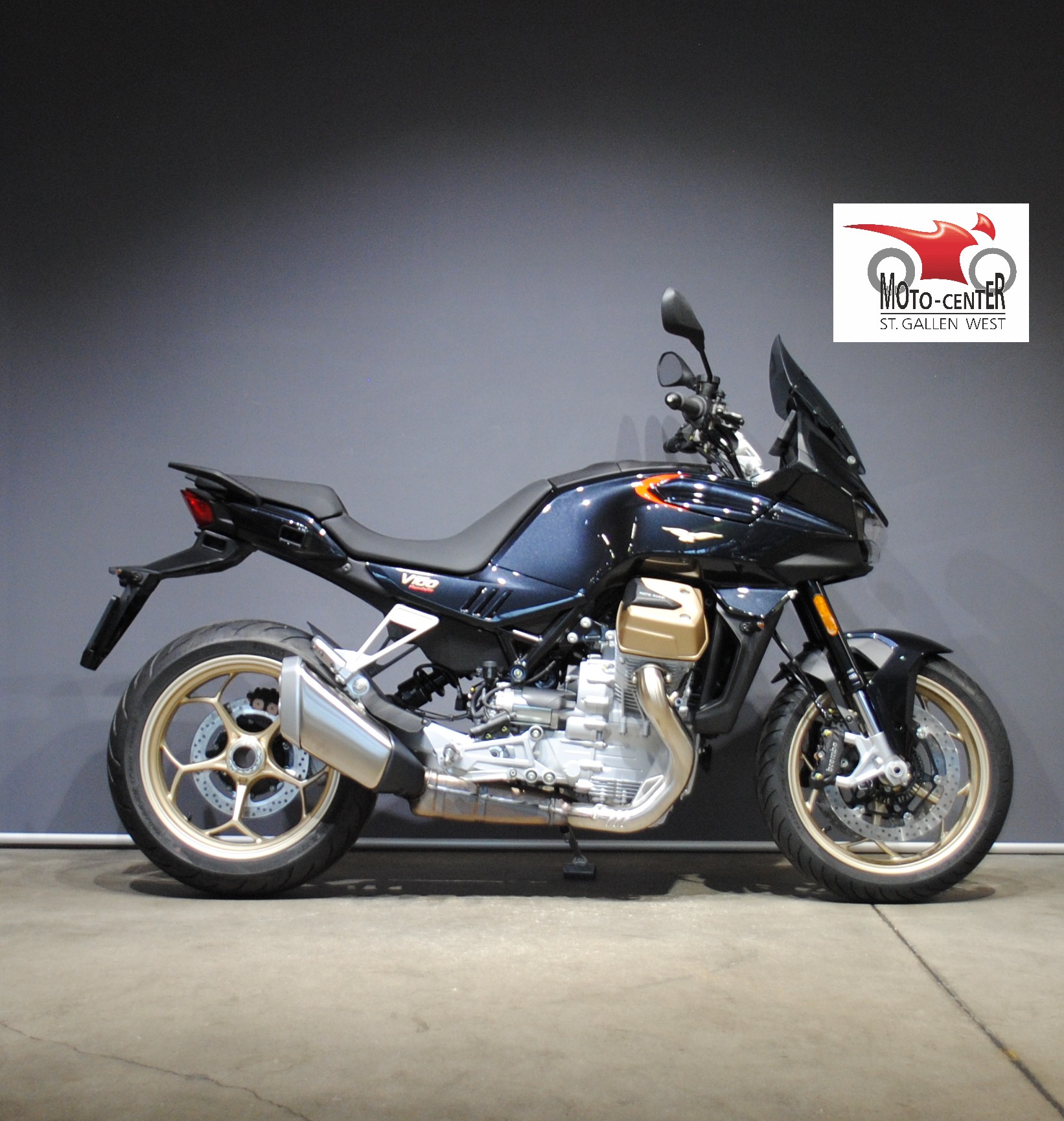MOTO GUZZI V100 Mandello-image-1