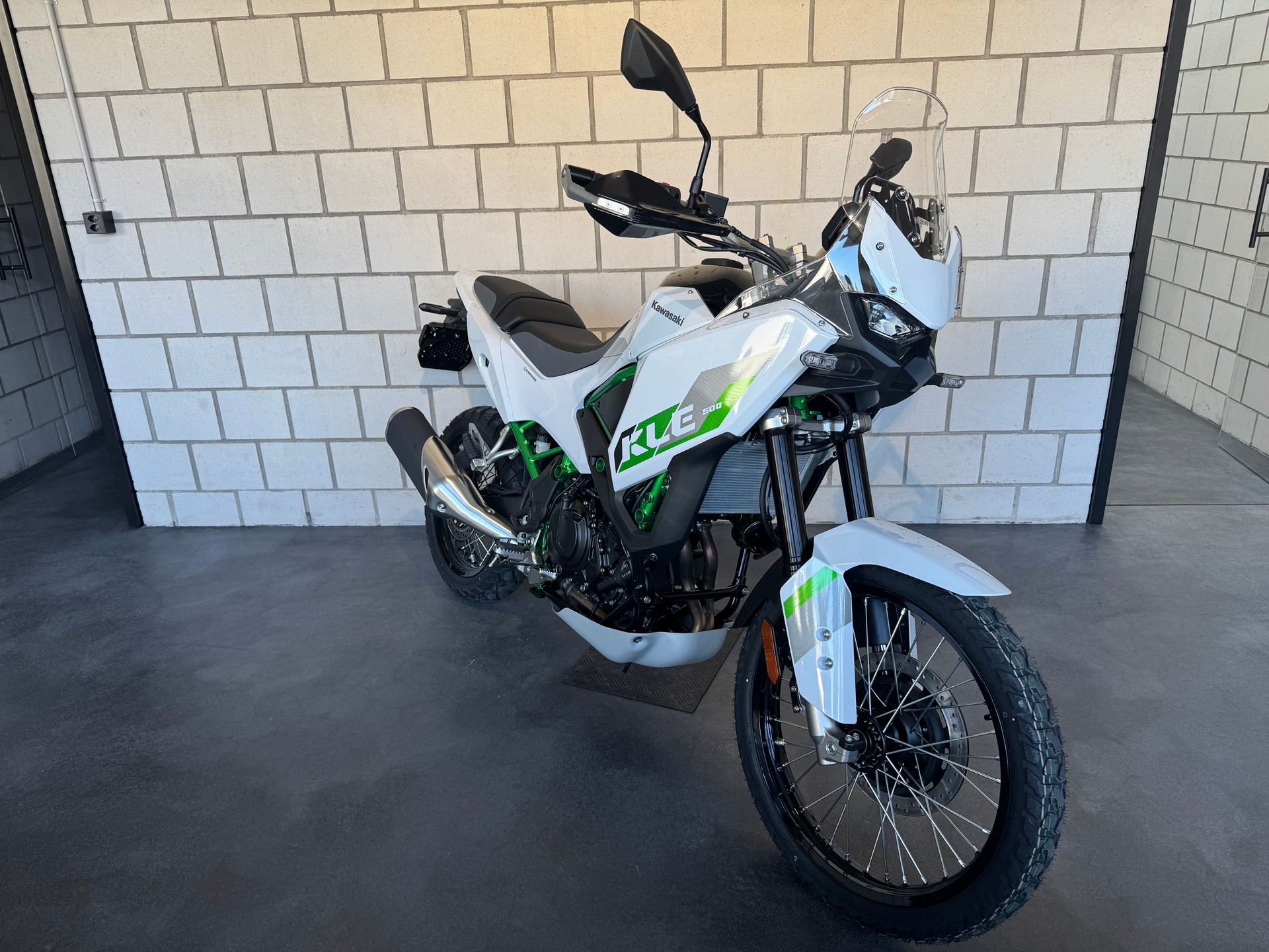 KAWASAKI KLE 500 SE-image-2